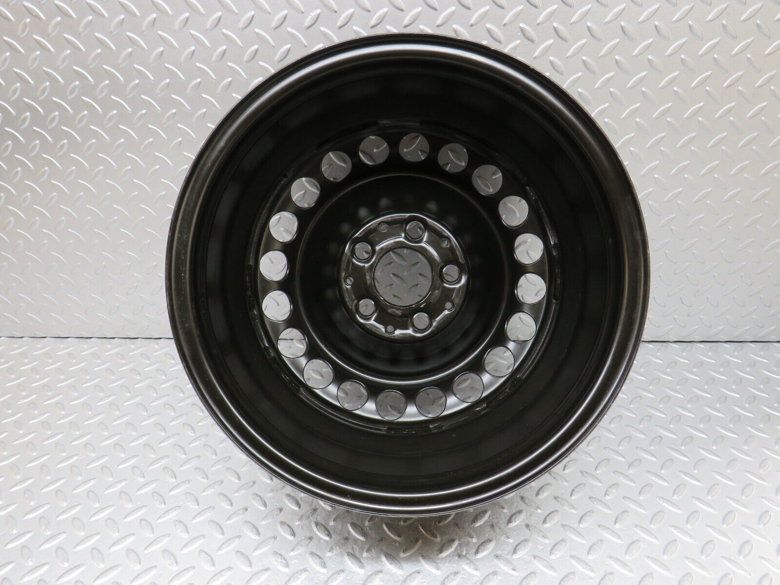 35881 Mercedes-Benz W210 Steel Wheel 7.5Jx16 H2 ET41 2104000802