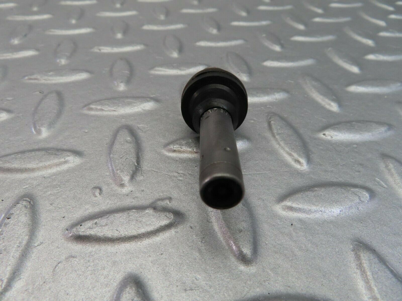 9800 Mercedes-Benz C123 280CE Coupe Fuel Injector Bosch 0437502010