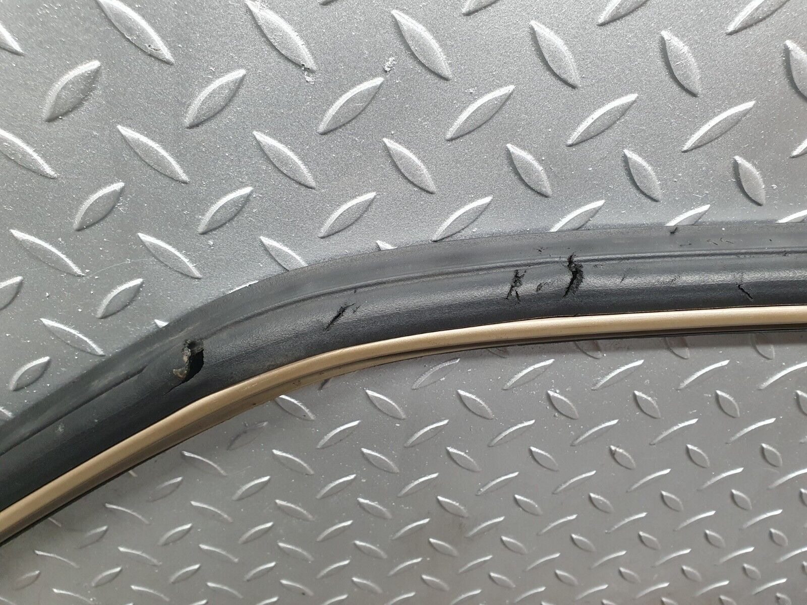 41367 Mercedes-Benz W124 200E Front Right Door