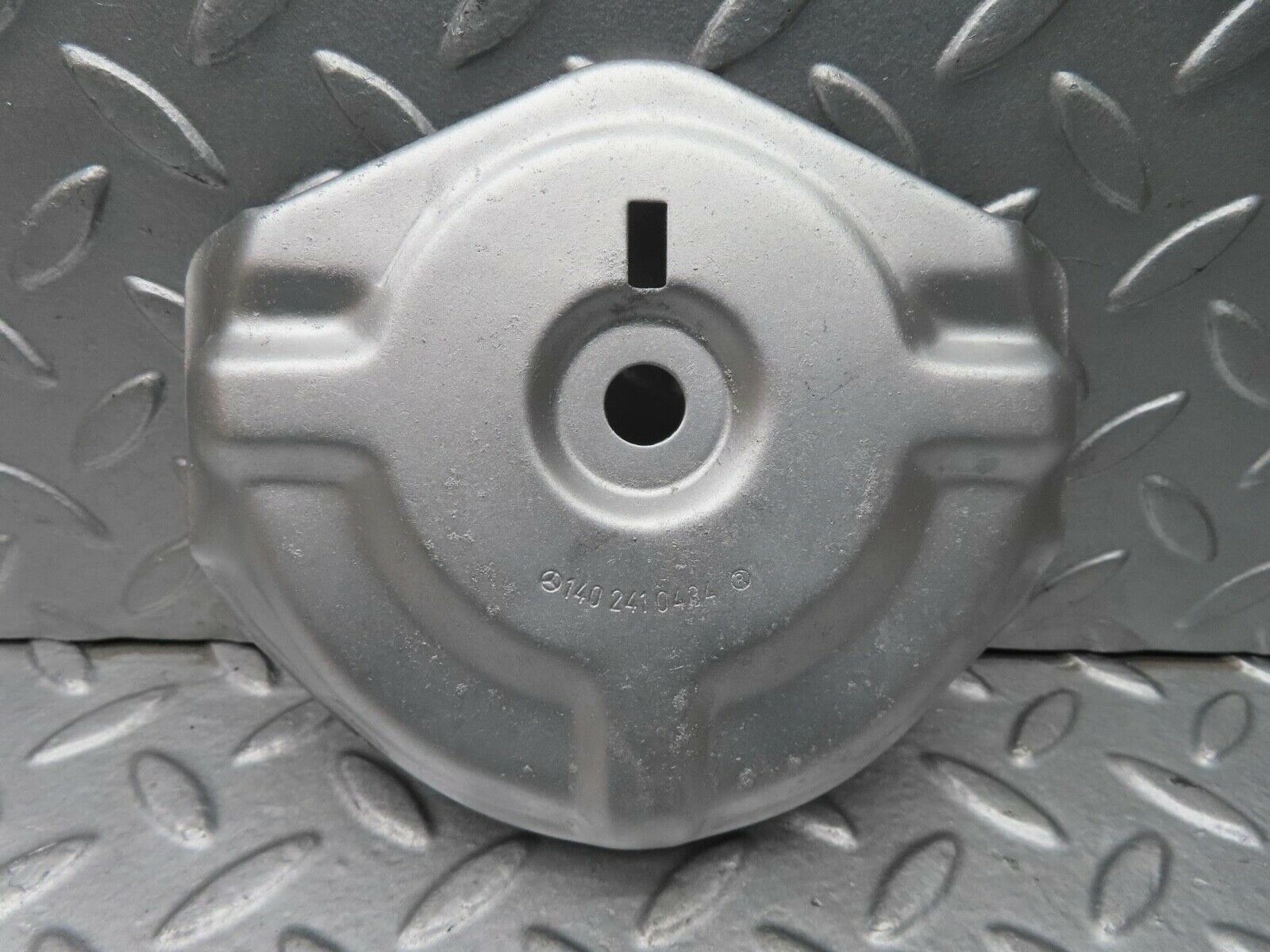 15091 Mercedes-Benz W140 S320 Engine Mount Bracket Heat Shield Left Side