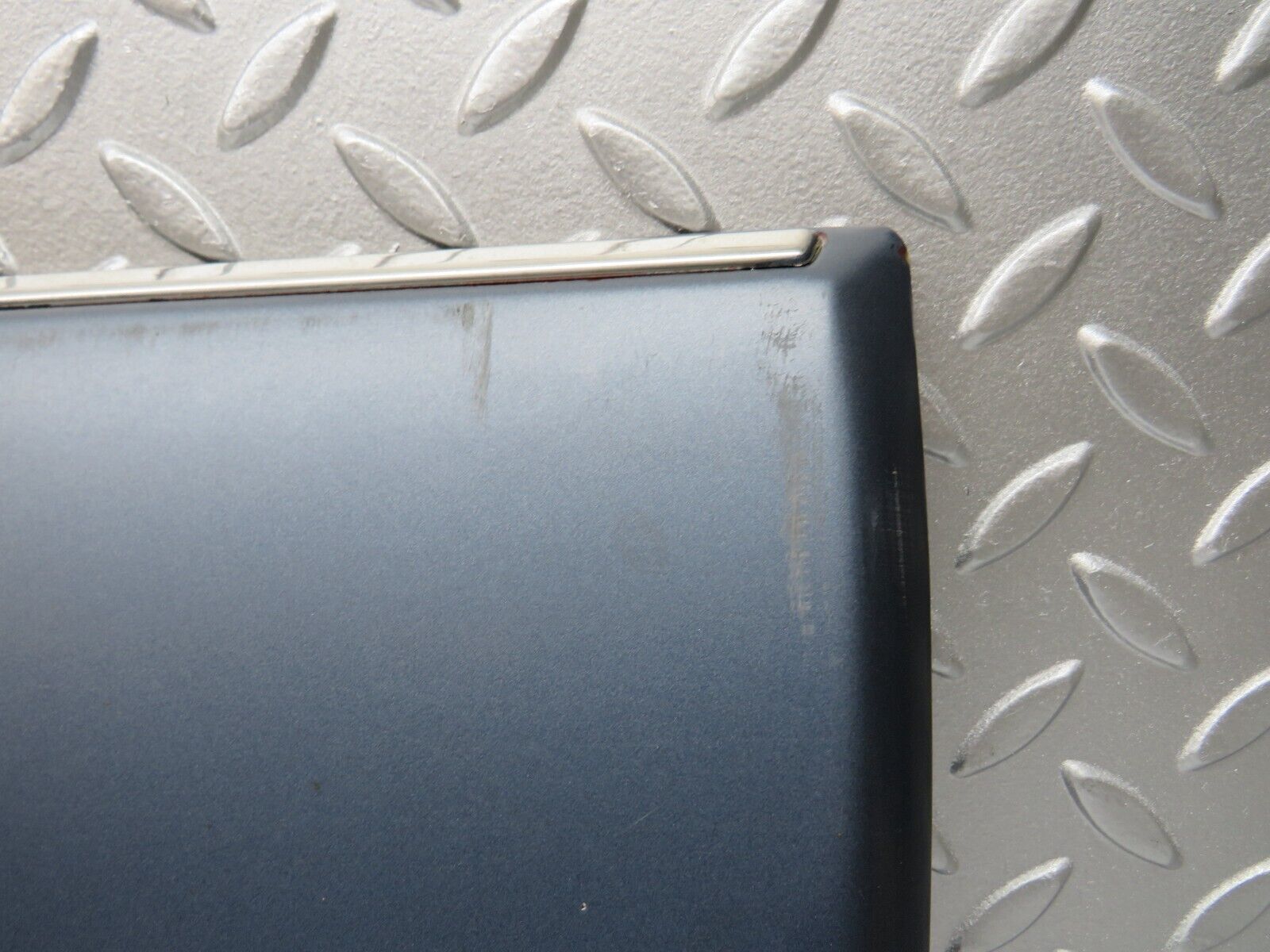 29998 Mercedes-Benz W124 Rear Right Door Lower Moulding Trim 1246901840