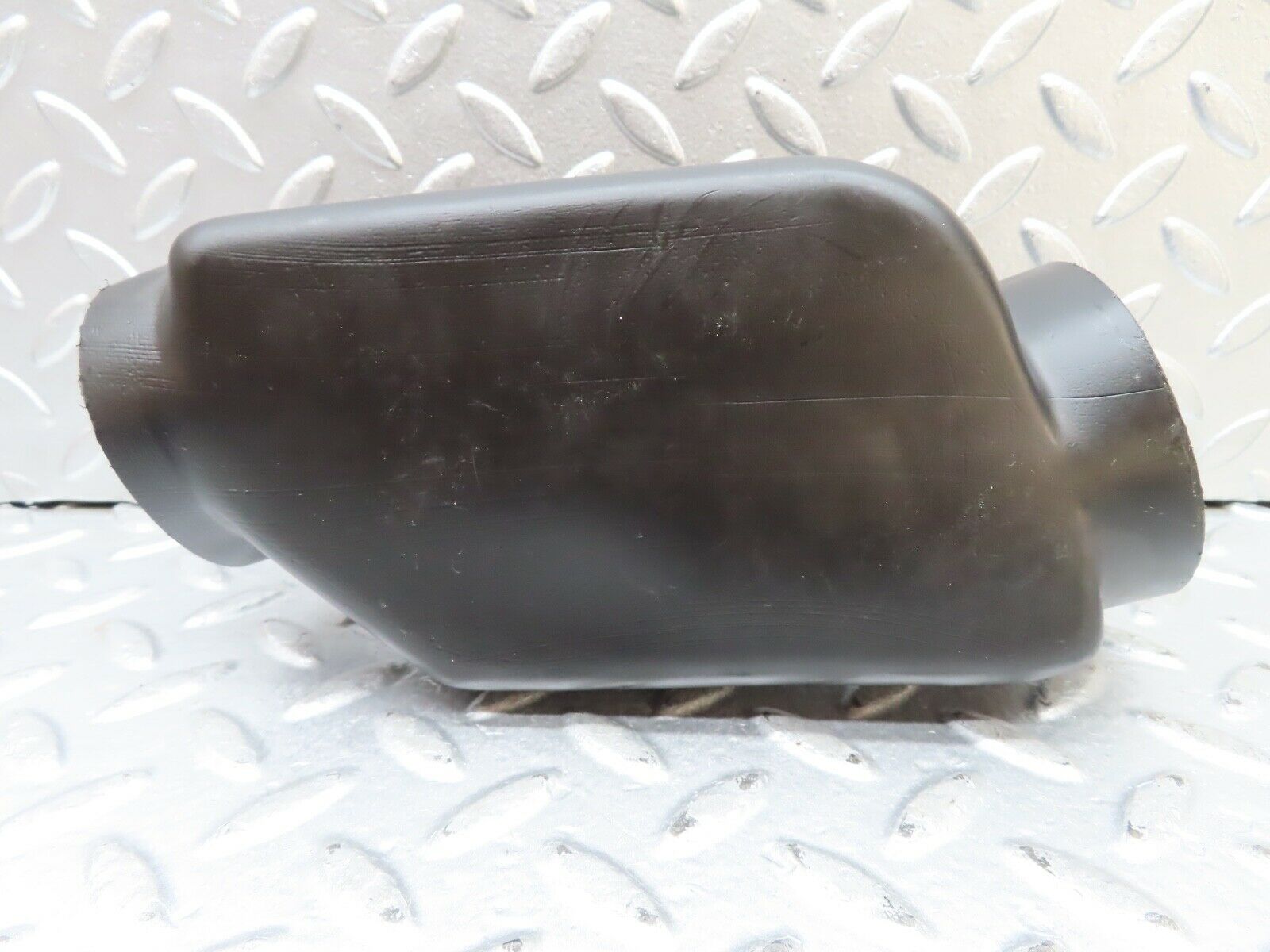 20426 Mercedes-Benz W114 280CE Coupe Heater Air Duct