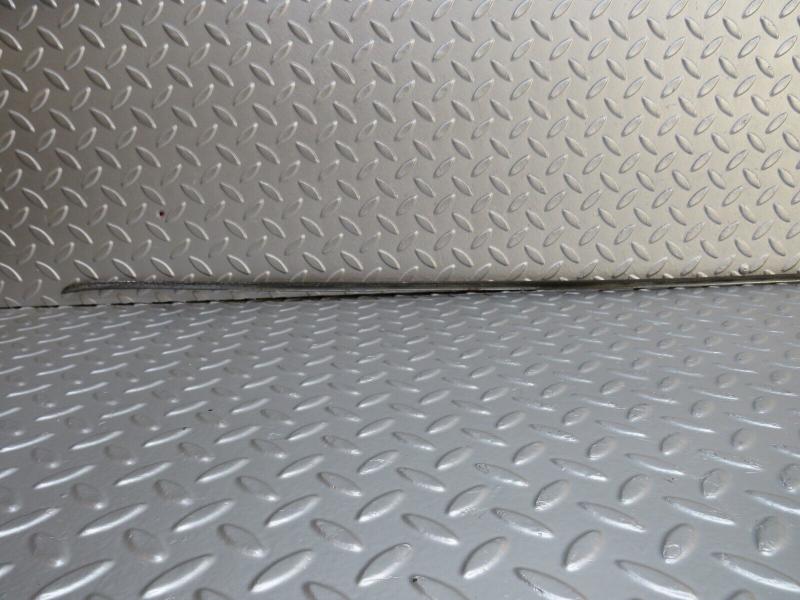 40489 Mercedes-Benz W110 230 Roof Chrome Trim Left Side