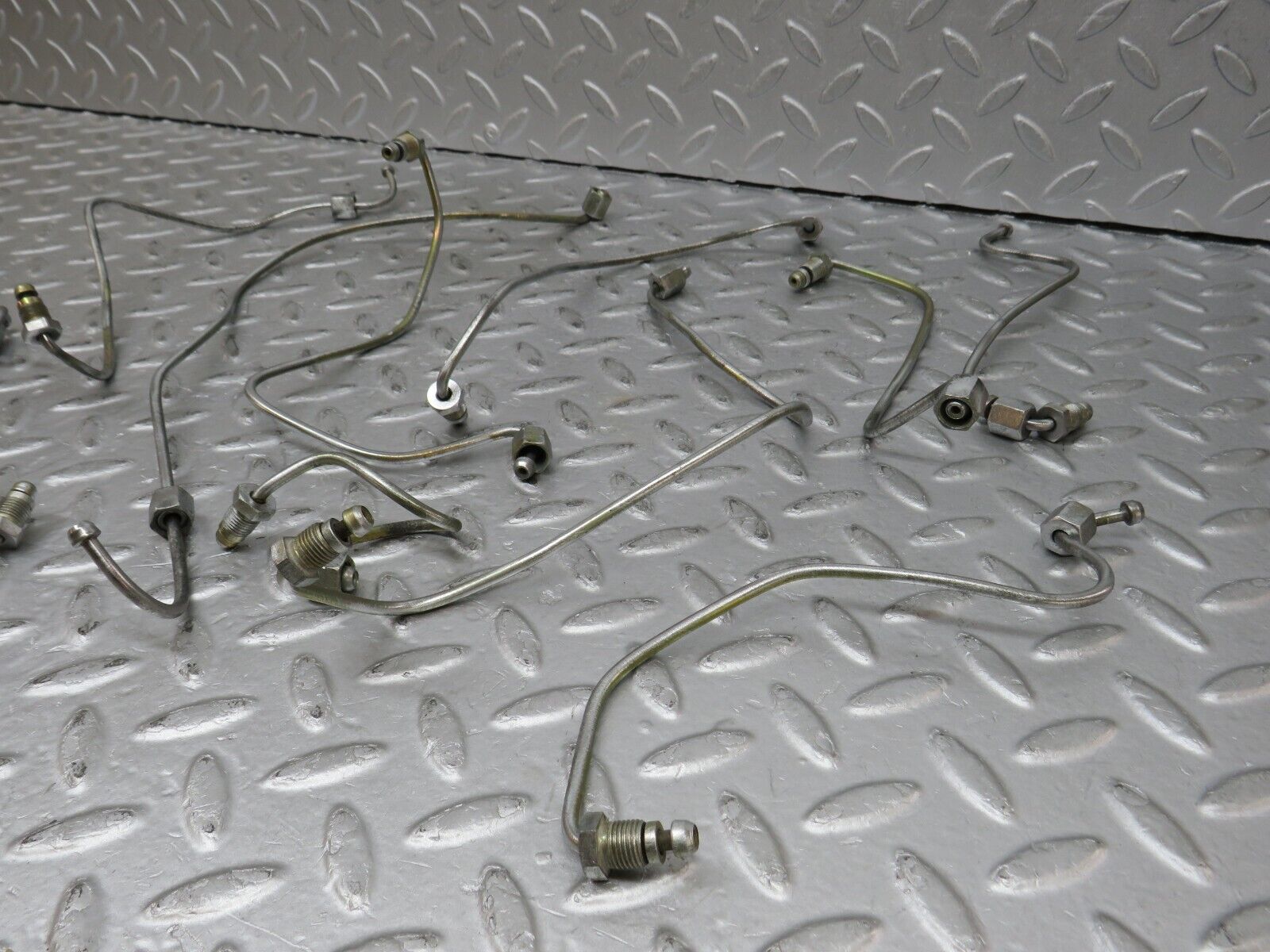 36297 Mercedes-Benz W126 420SE Fuel Line Pipe Set