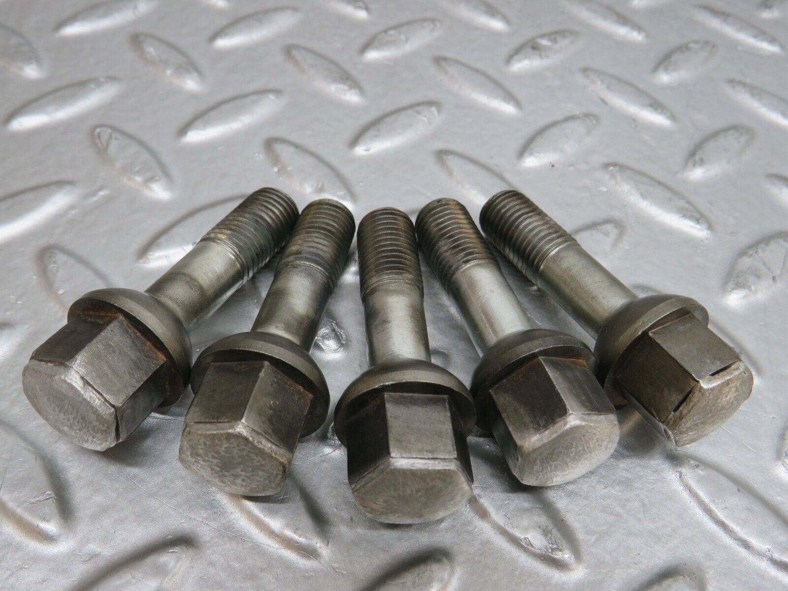 29584 Mercedes-Benz 5x Alloy Wheel Lug Bolt M12x1.5