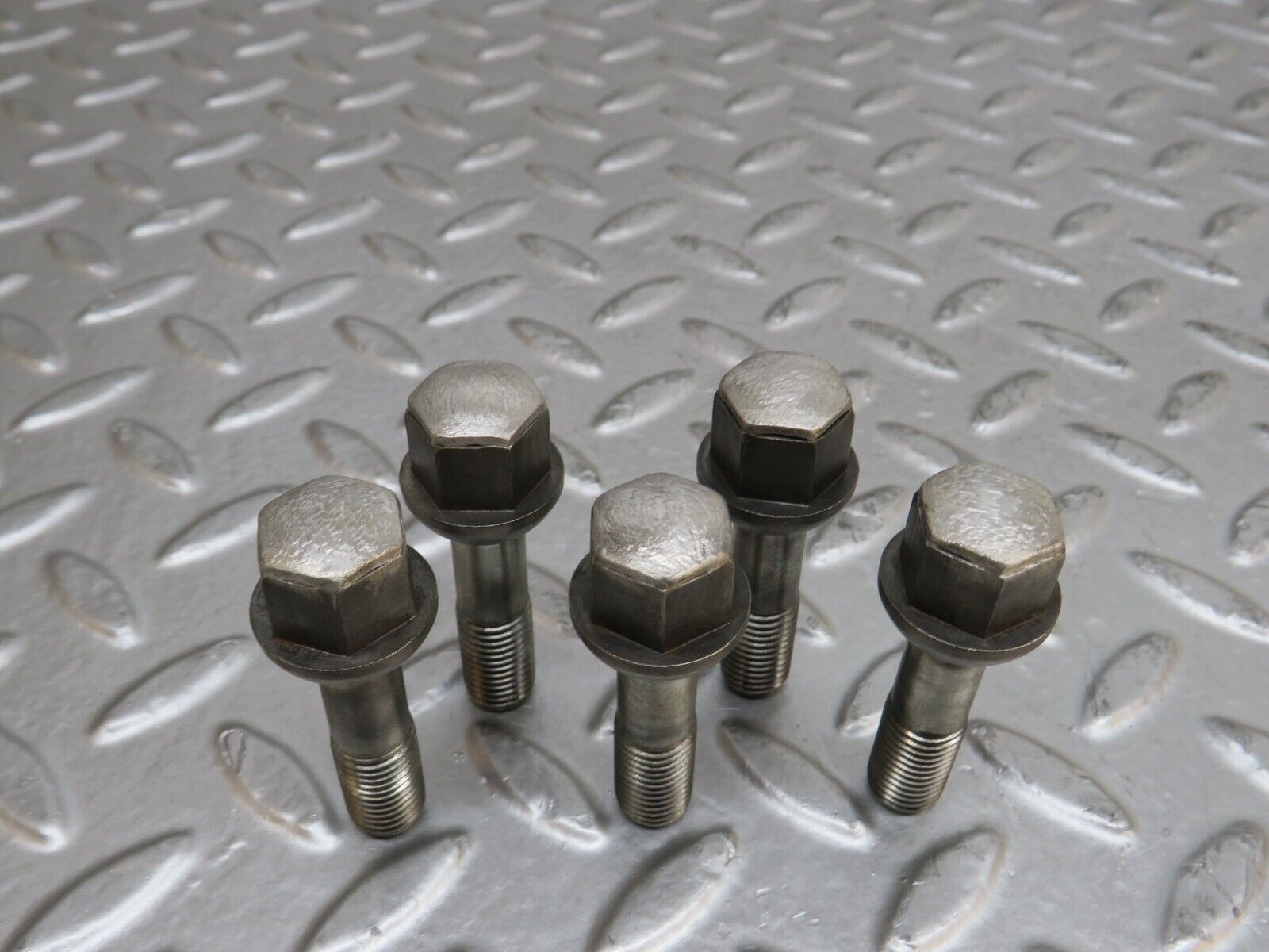 29583 Mercedes-Benz 5x Alloy Wheel Lug Bolt M12x1.5