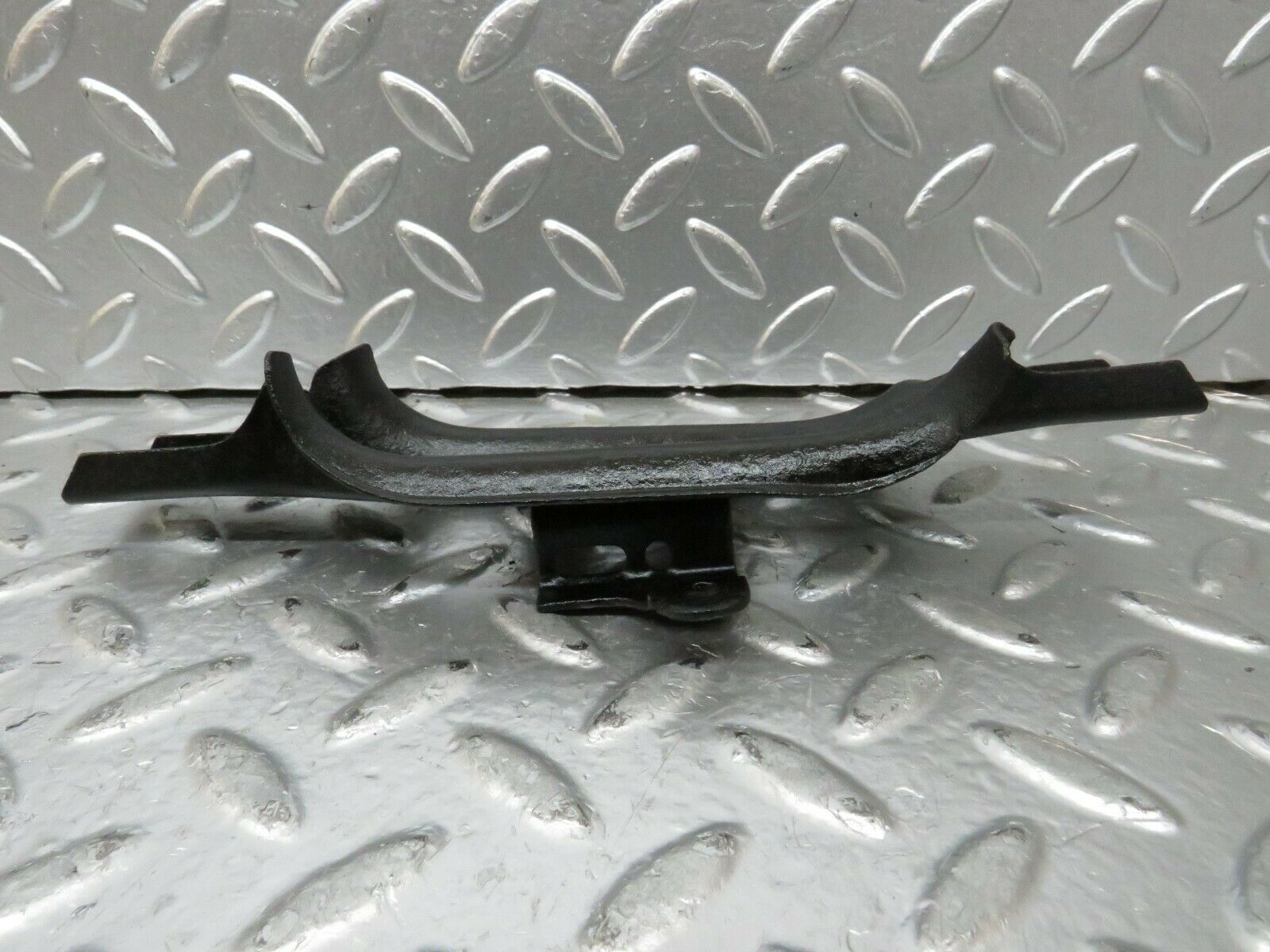 23827 Mercedes-Benz C107 450SLC Coupe Cardan Shaft Drive Shaft Bracket