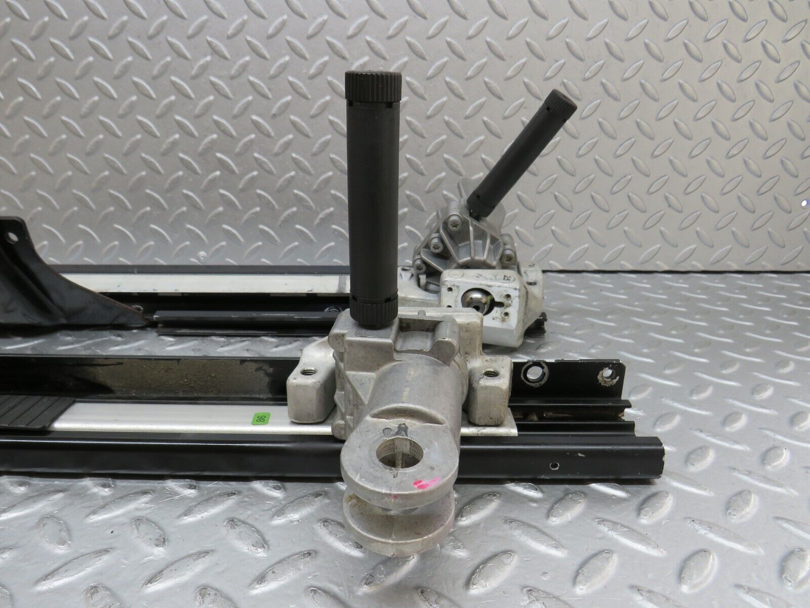 36828 Mercedes-Benz R129 300SL-24 Front Right Seat Rail Pair