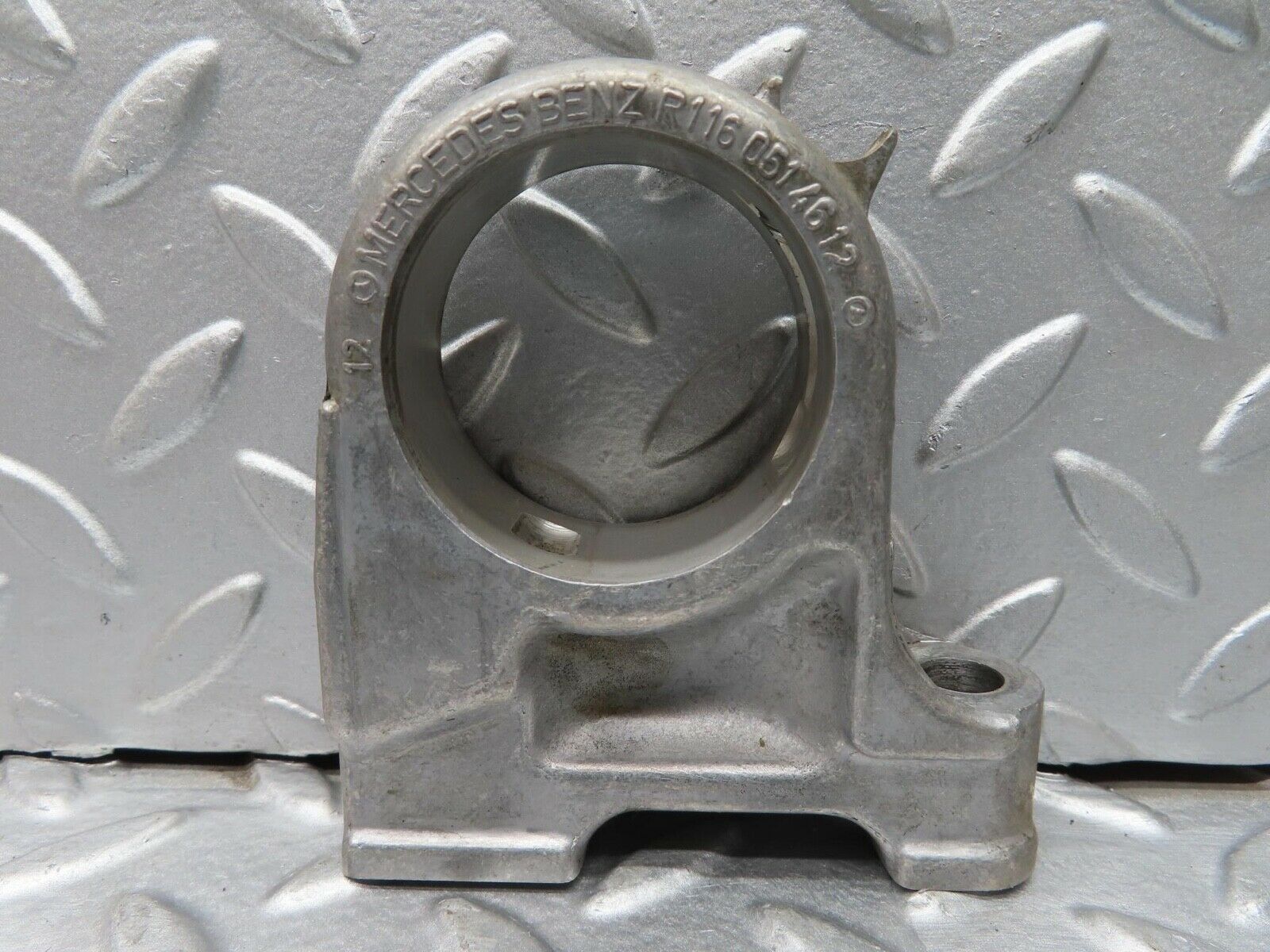 16717 Mercedes-Benz C107 380SLC Camshaft Tower Bearing 1160514612
