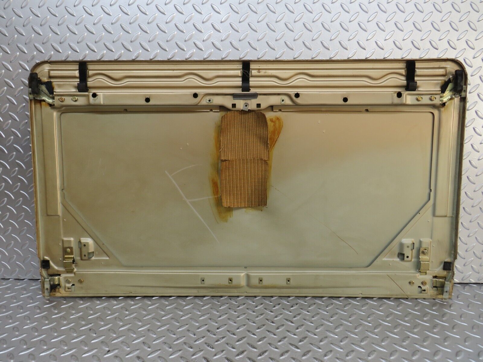 28418 Mercedes-Benz S123 240D Wagon Sunroof Panel