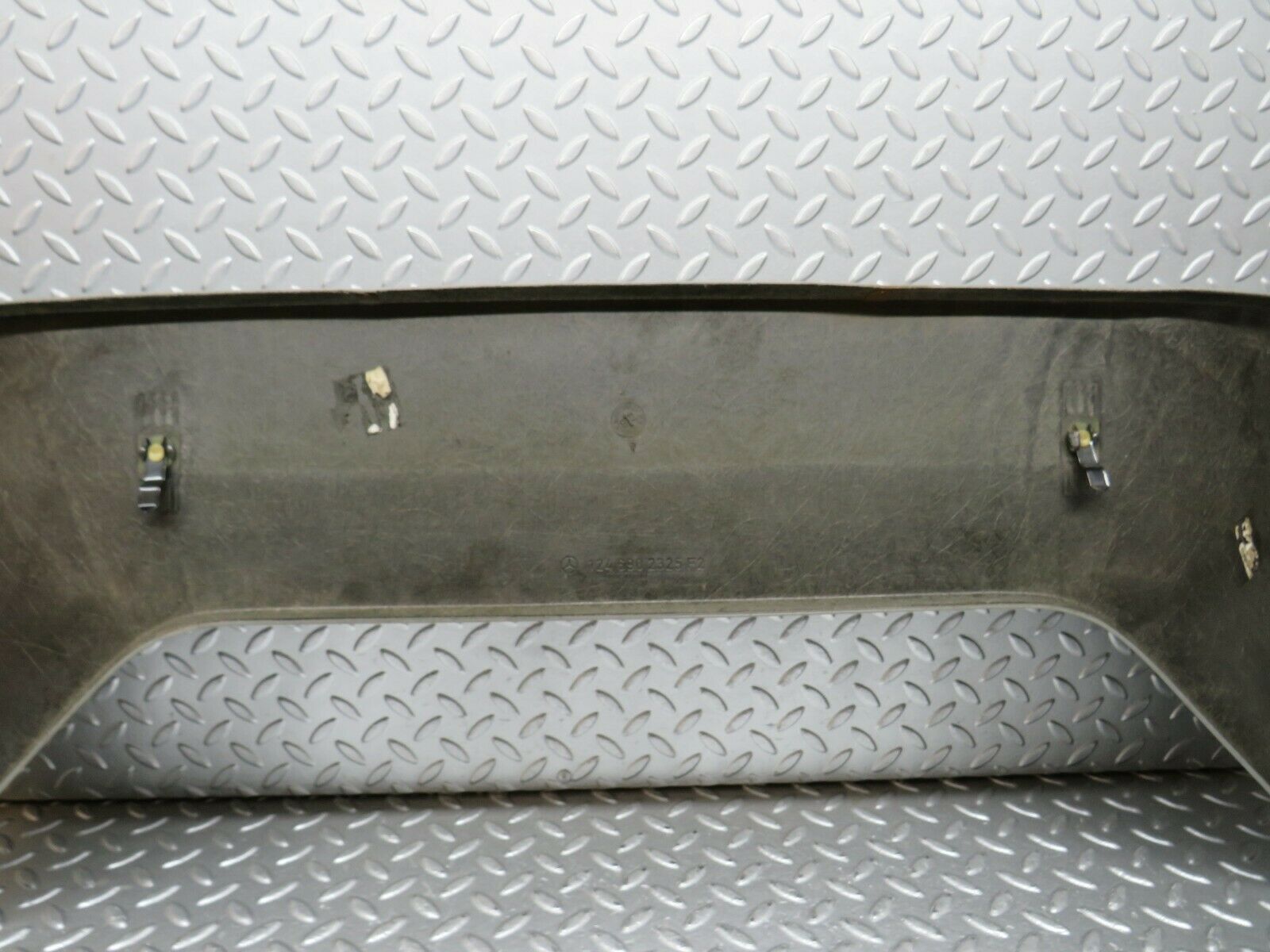 24269 Mercedes-Benz S124 220TE Headlining Roof Panel Rear Grey 1246902325