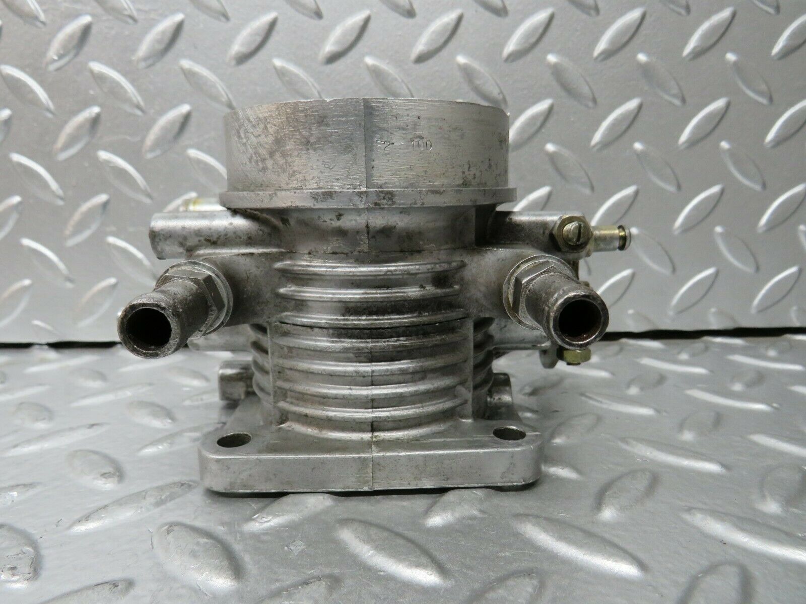 23525 Mercedes-Benz W114 280E Throttle Body Valve