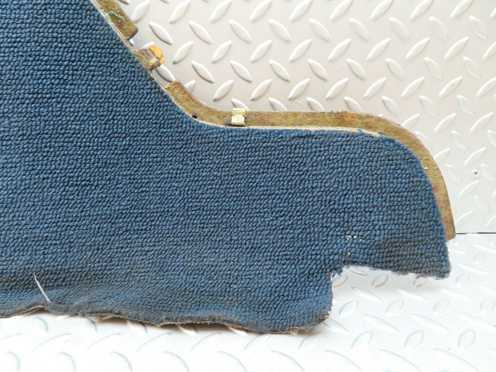 4569 Mercedes-Benz W123 230E Centre Console Carpet Black Left Side