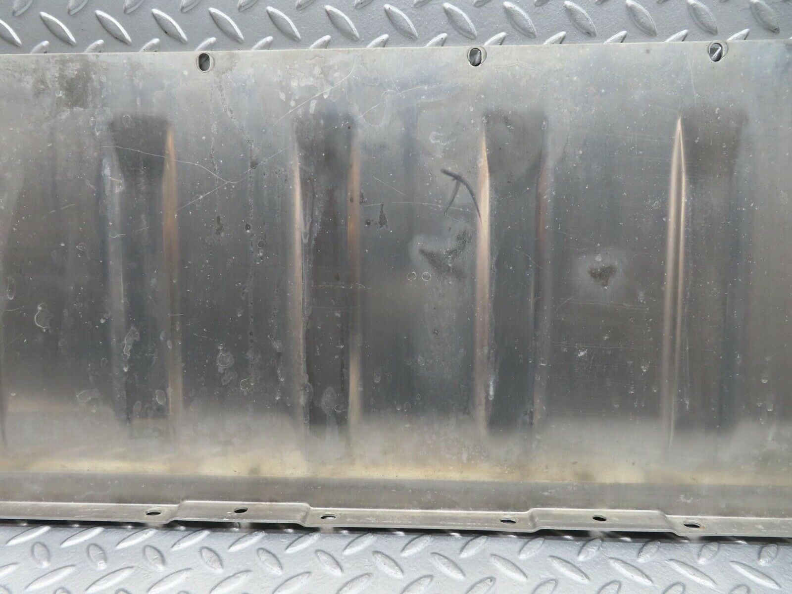 12068 Mercedes-Benz R129 300SL Coupe Fuel Tank Rear Cover