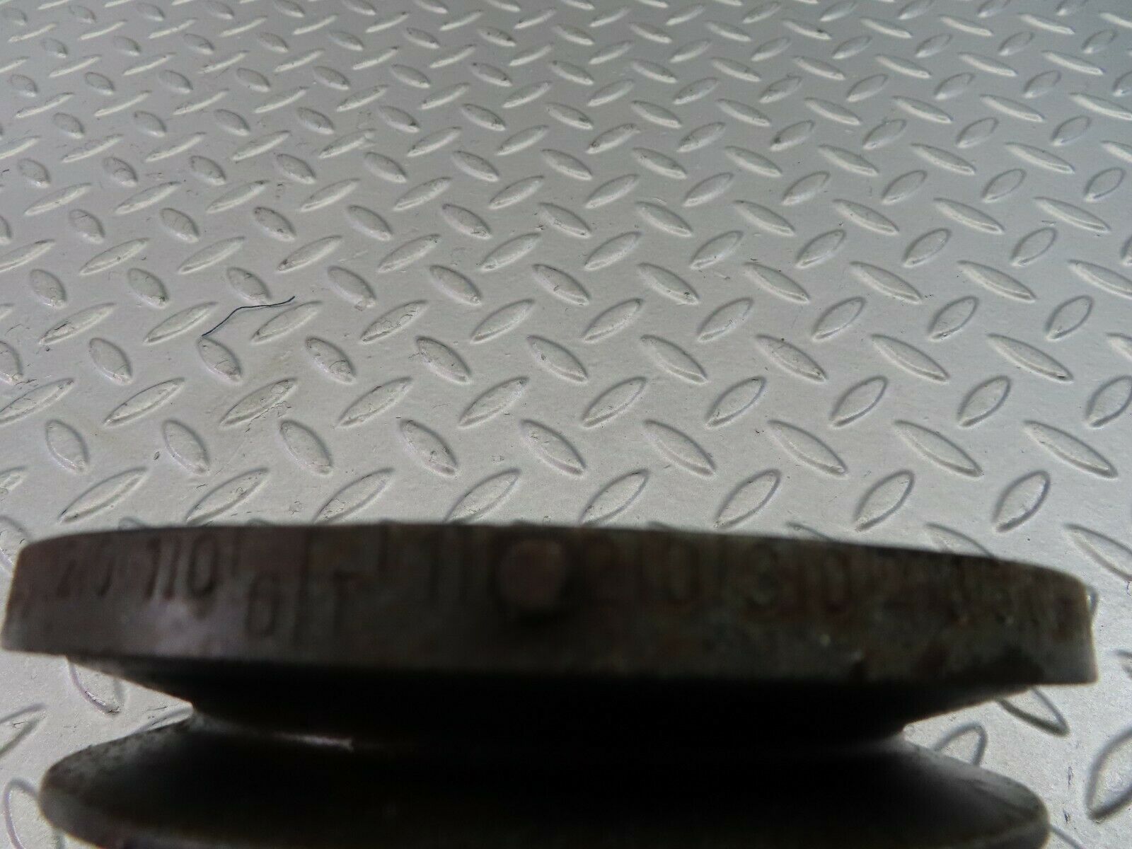 7765 Mercedes-Benz S123 230TE Wagon Crankshaft Vibration Absorber 1020300503