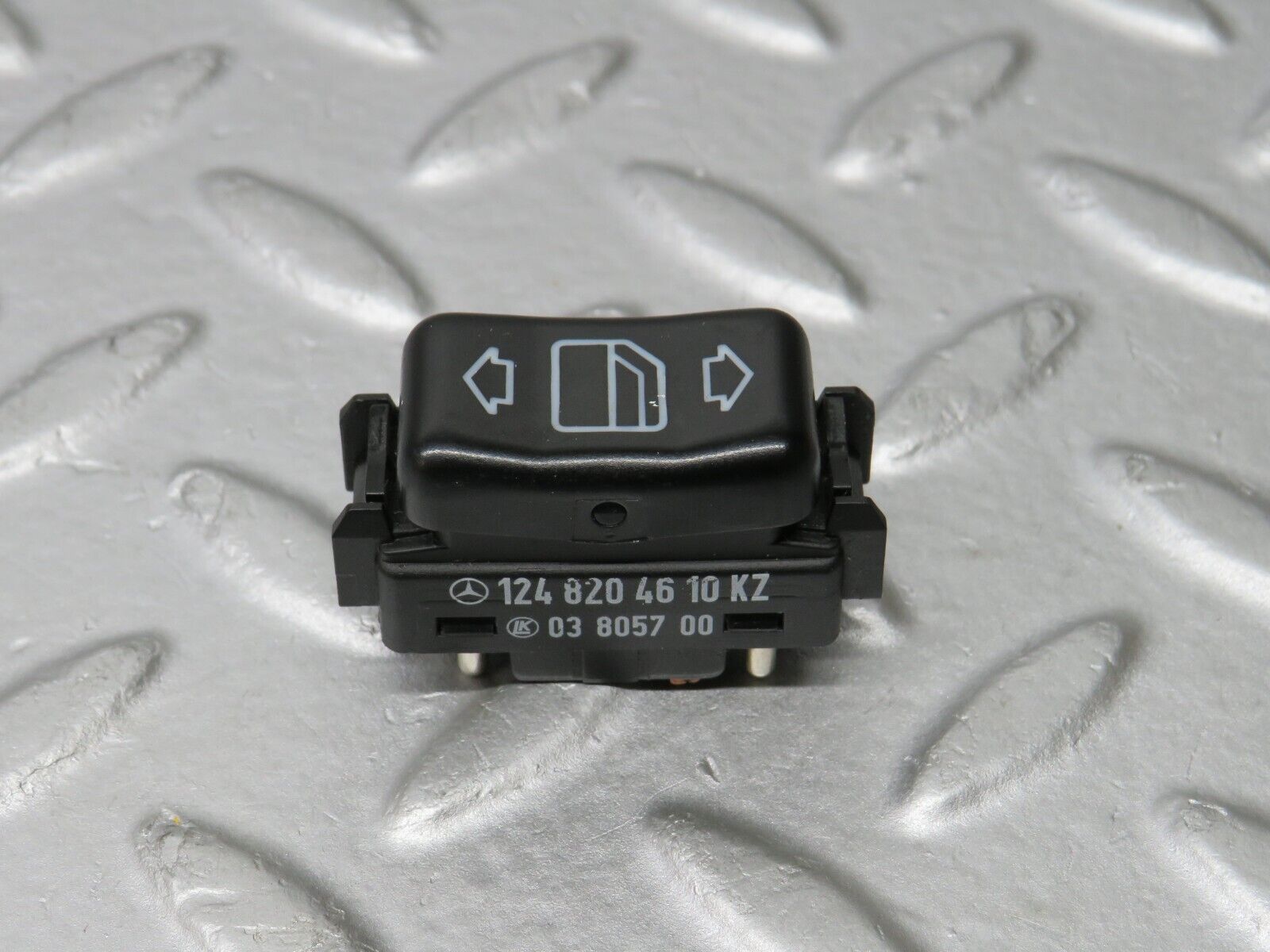 38962 Mercedes-Benz W201 190E 2.6L Electric Window Switch Left 1248204610