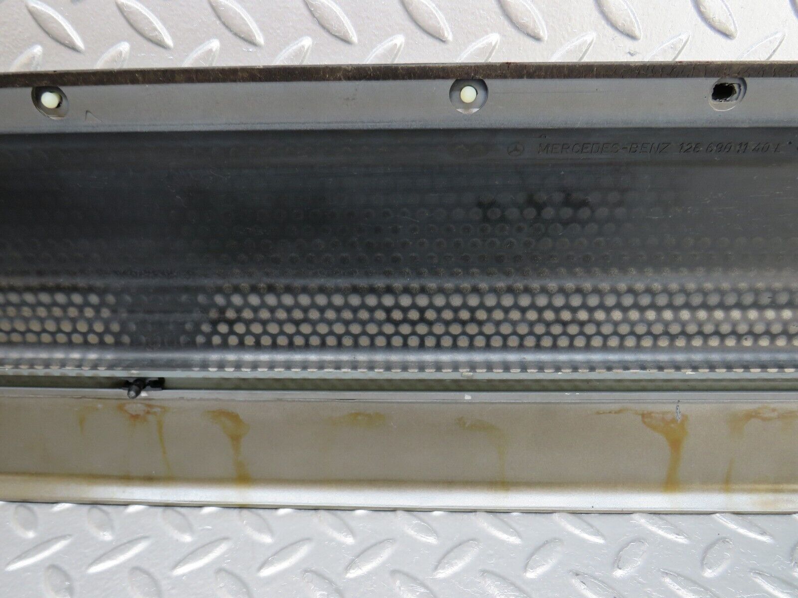 34267 Mercedes-Benz C126 380SEC Coupe Left Door Lower Moulding Trim 1266901140