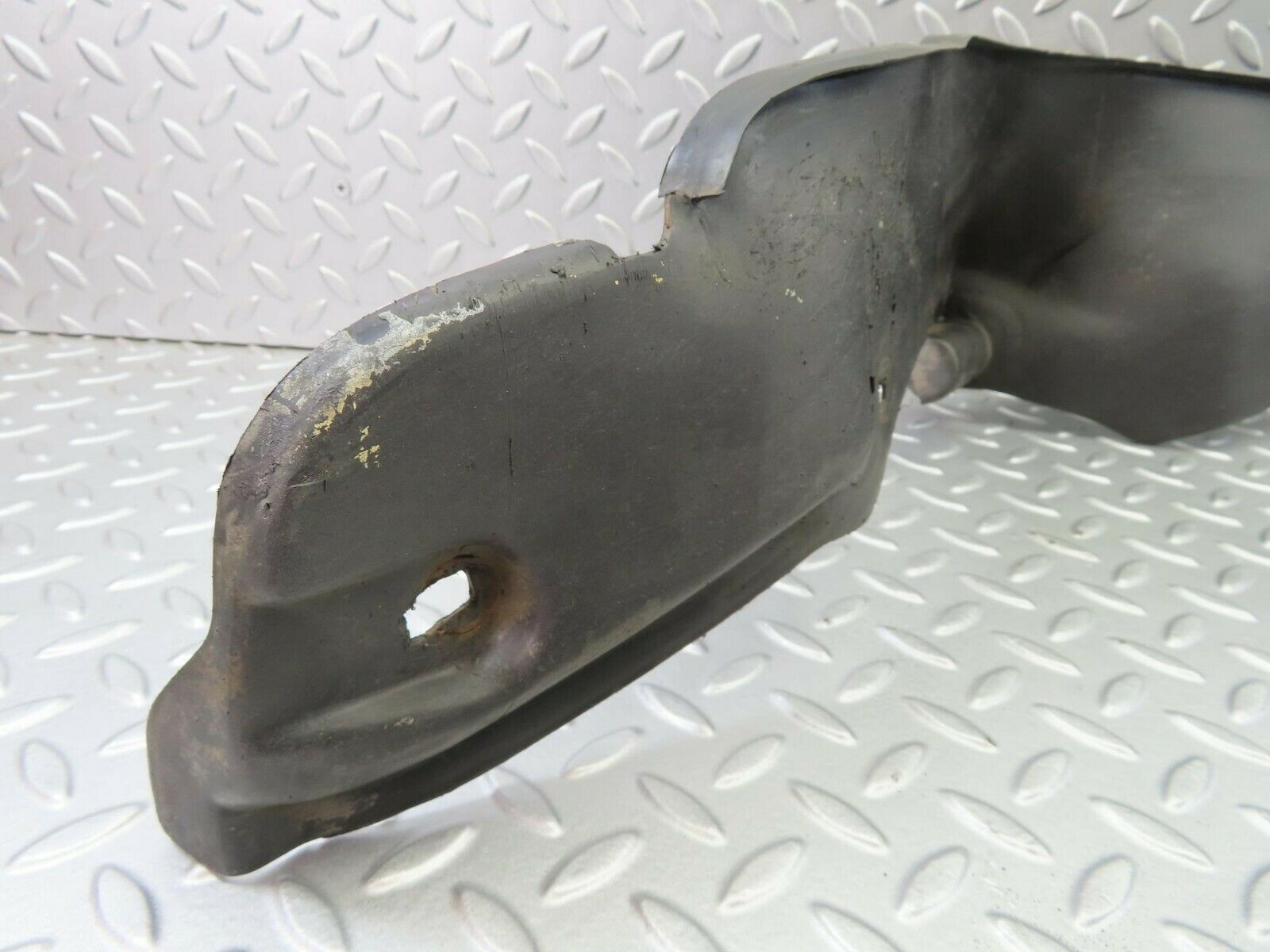 9695 Mercedes-Benz C123 280CE Coupe Front Right Fender Wing Splash Guard 1238840635