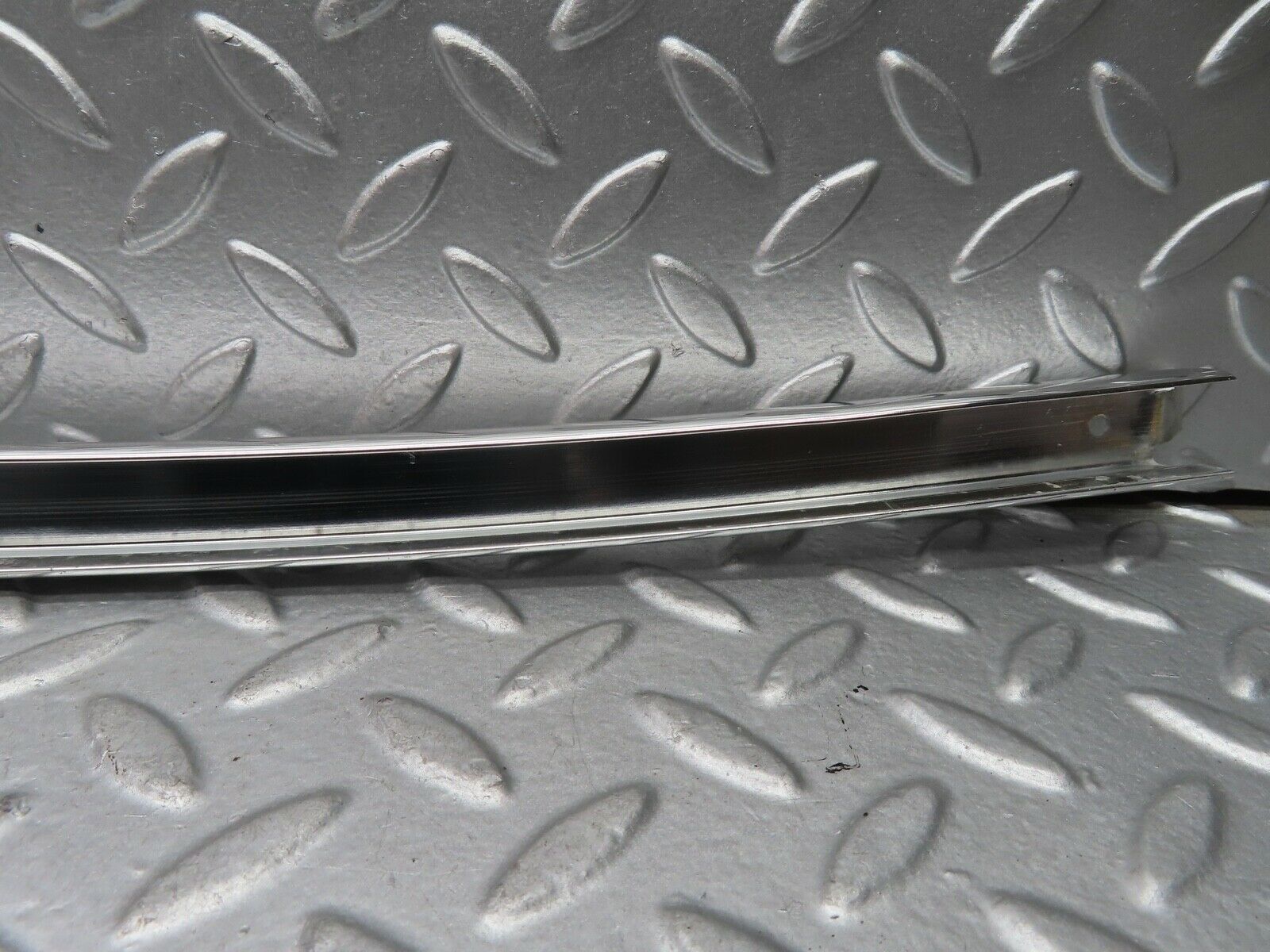 21575 Mercedes-Benz W126 300SE Rear Left Door Chrome Window Channel