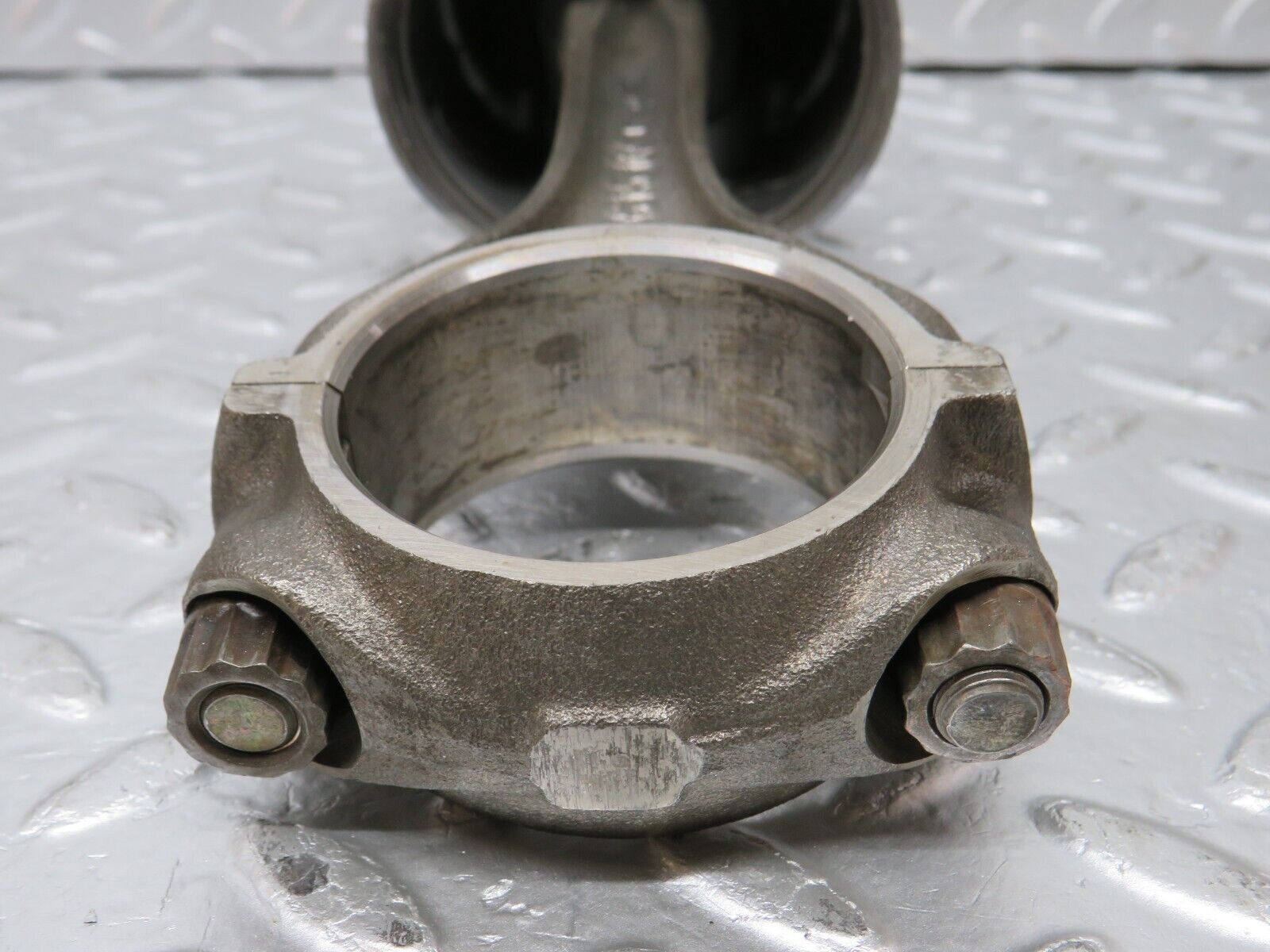 32934 Mercedes-Benz W123 300D Piston With Connecting Rod 90.875 mm 61502