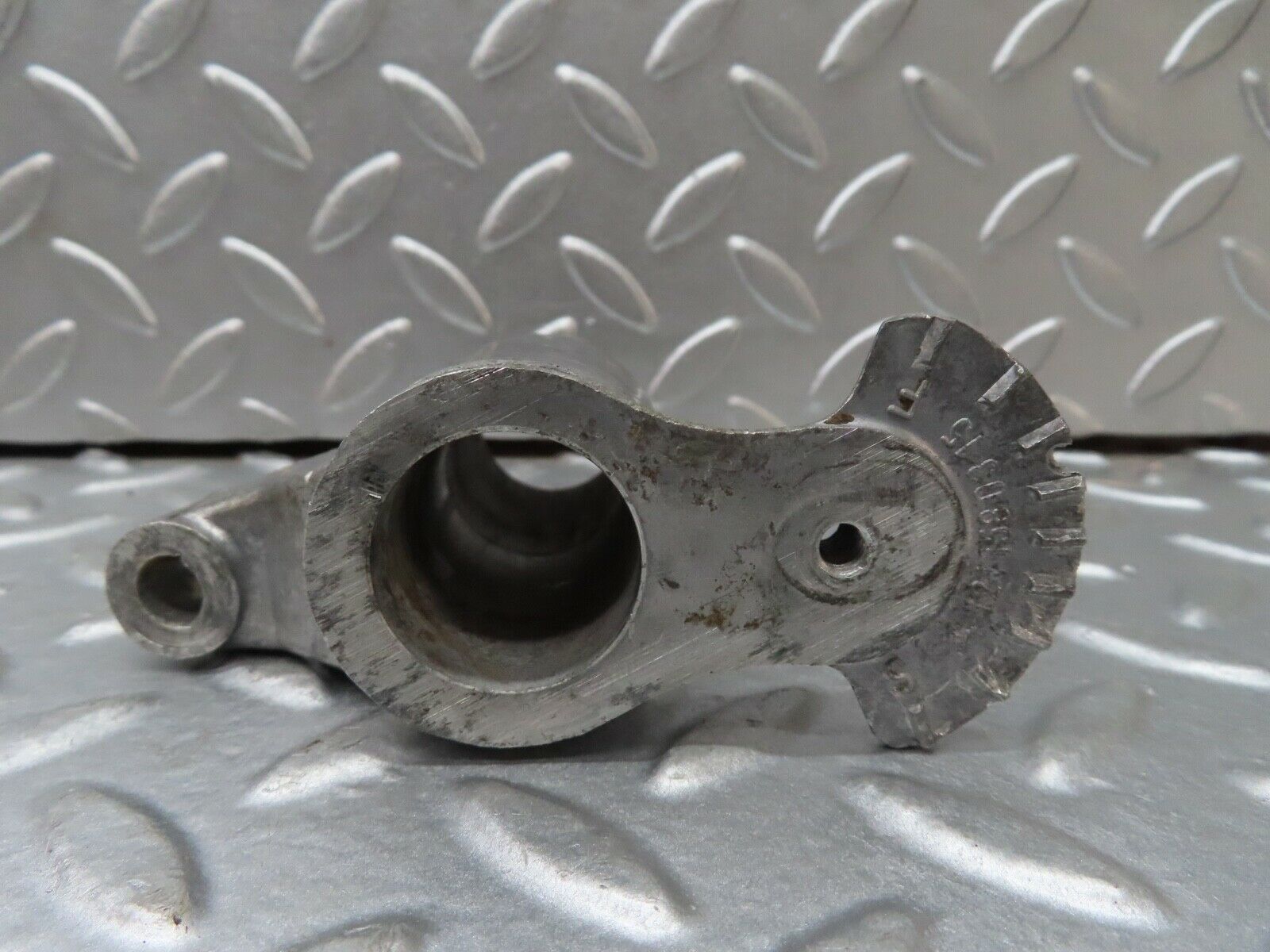 18735 Mercedes-Benz W120 W121 Ponton Ignition Distributor Mount 1211580315