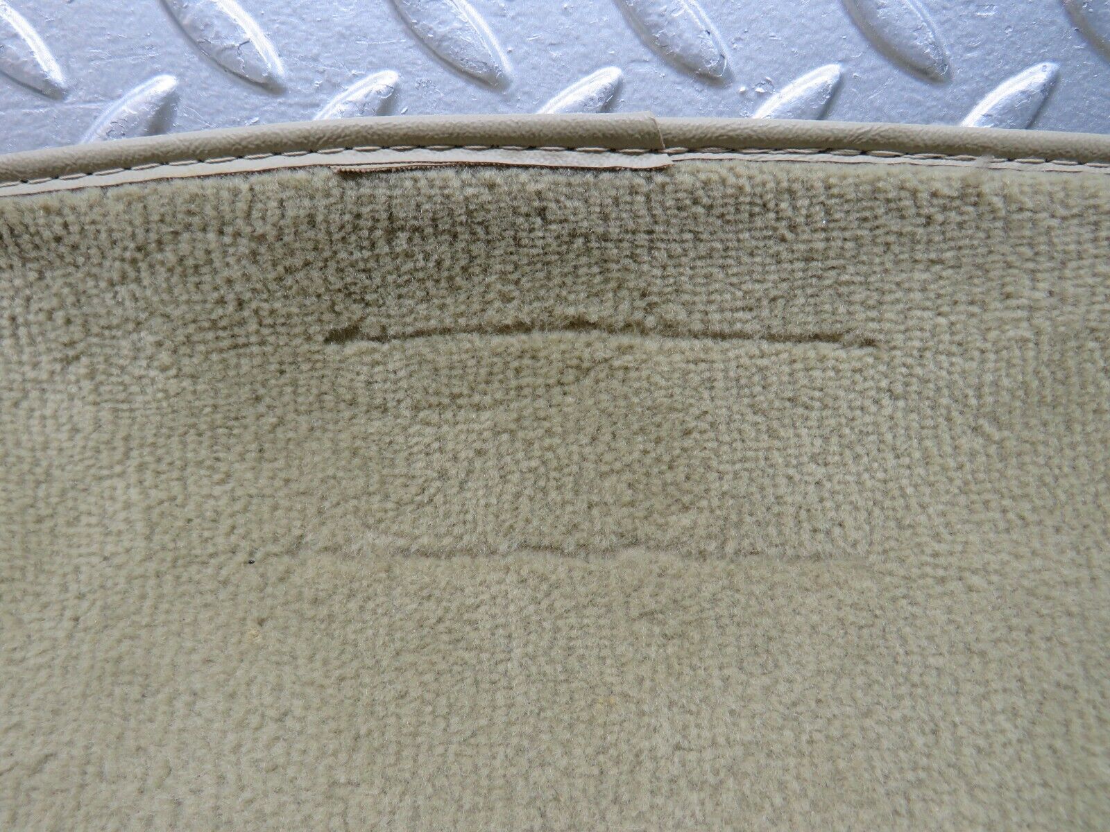 29234 Mercedes-Benz W124 230E Front Left Floor Carpet