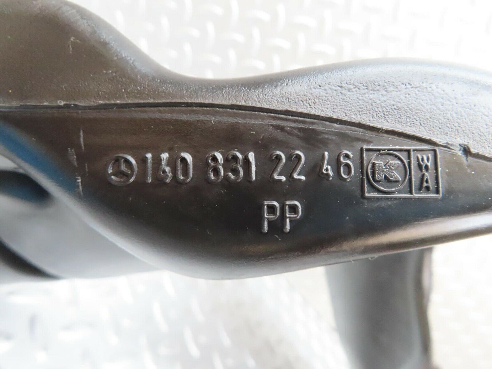 14978 Mercedes-Benz W140 S320 Air Duct Right Side 1408312246