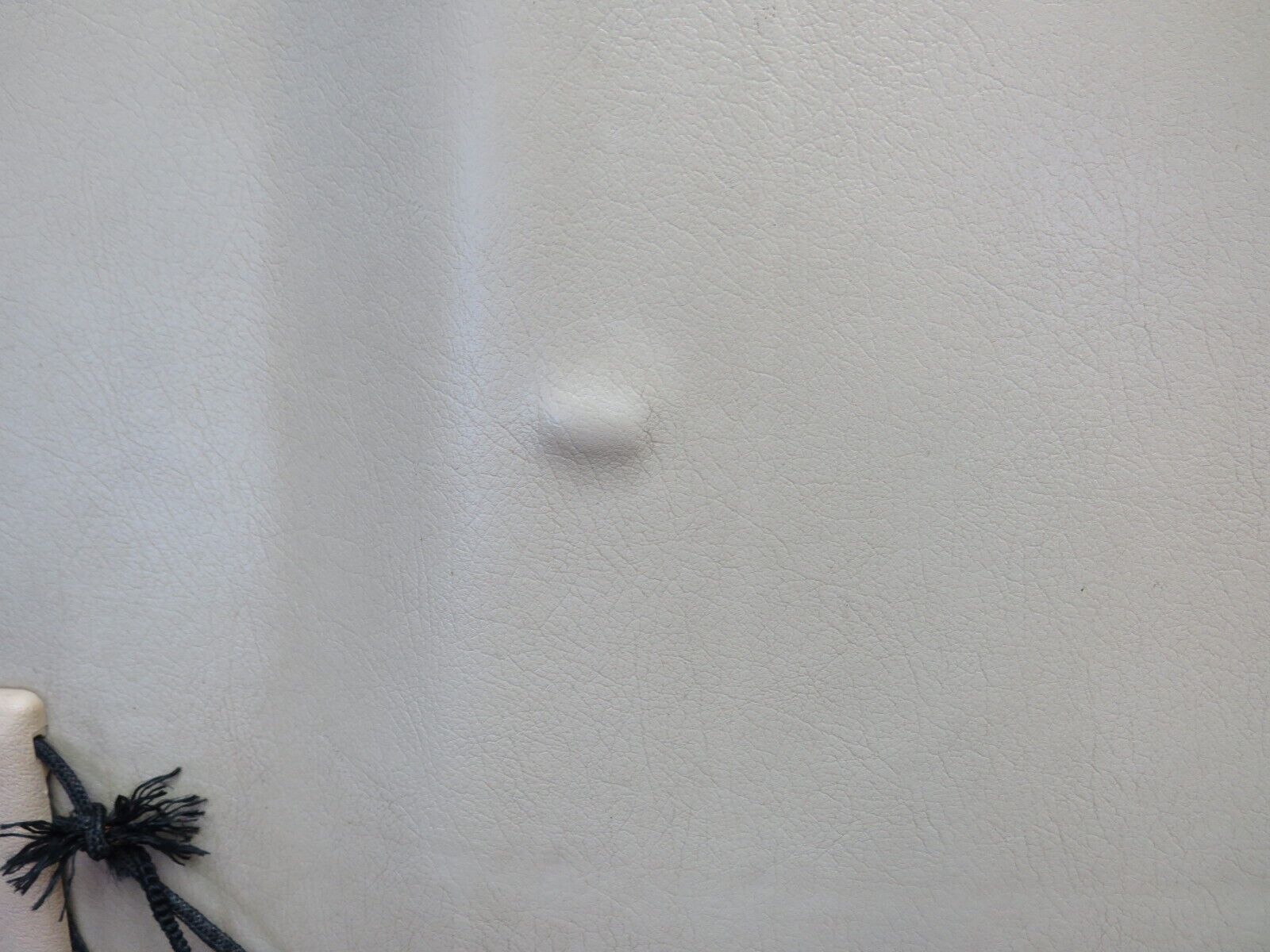 34548 Mercedes-Benz C126 380SEC Front Left Electric Seat Leather Beige