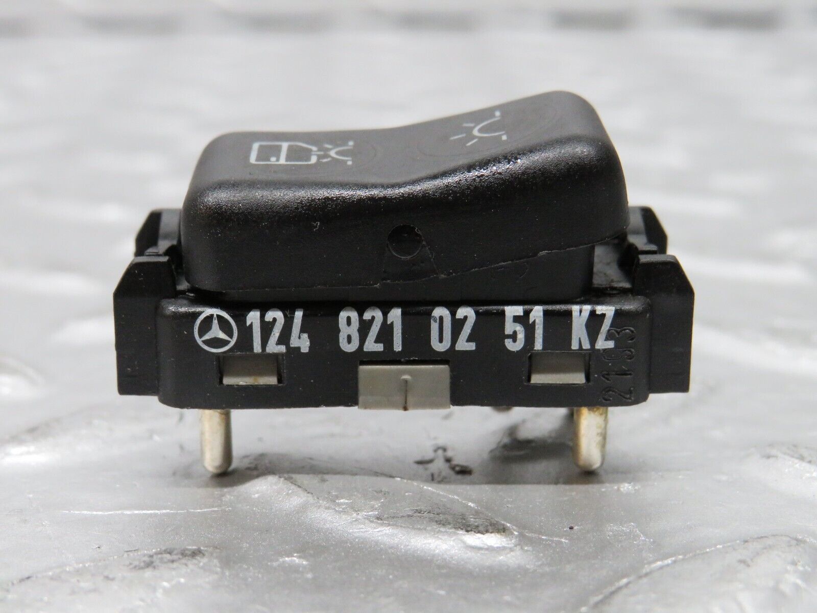 31378 Mercedes-Benz S124 220TE Wagon Interior Light Switch 1248210251