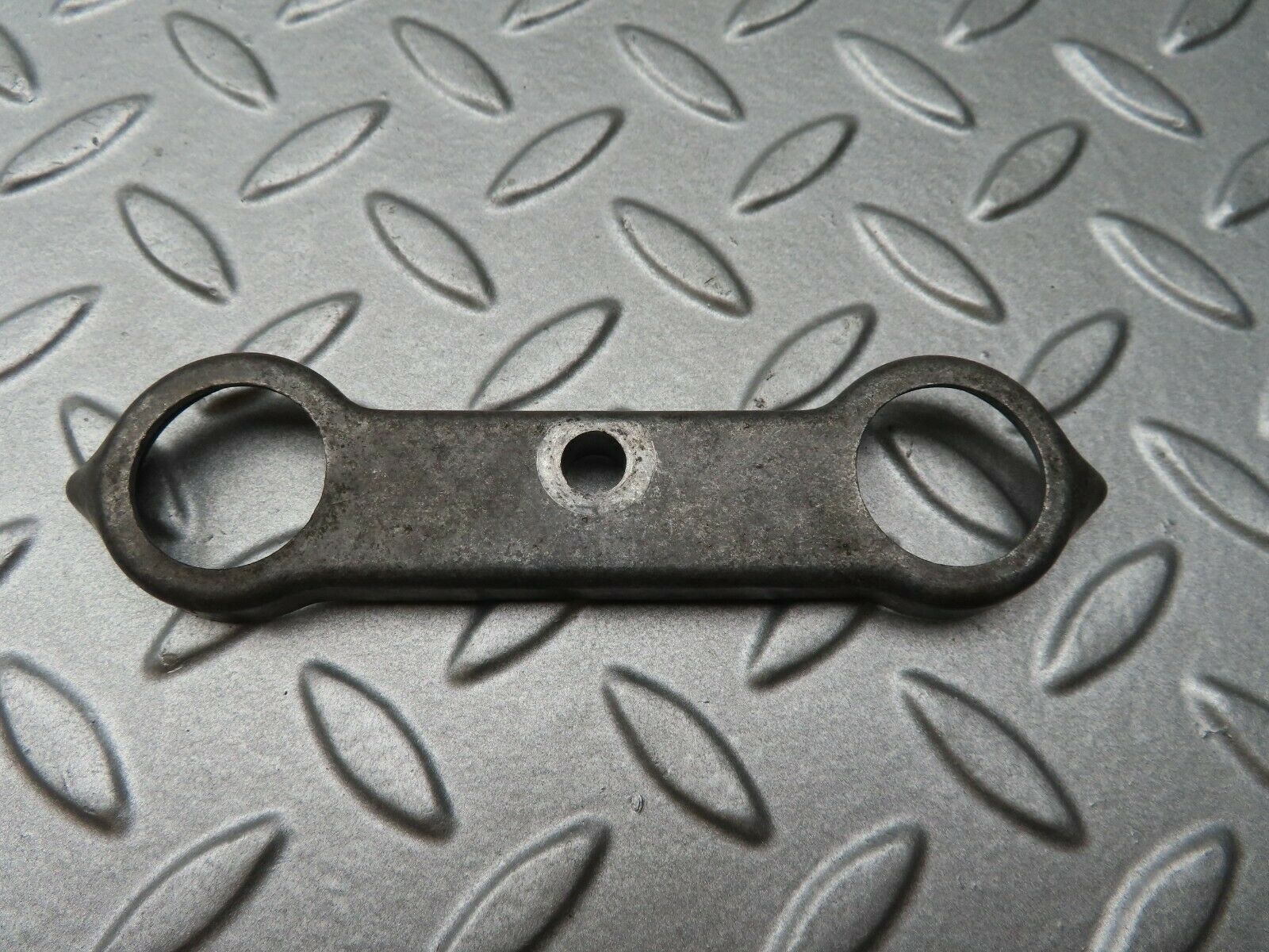 4741 Mercedes-Benz W114 280CE Coupe Fuel Injector Bracket 1300780341