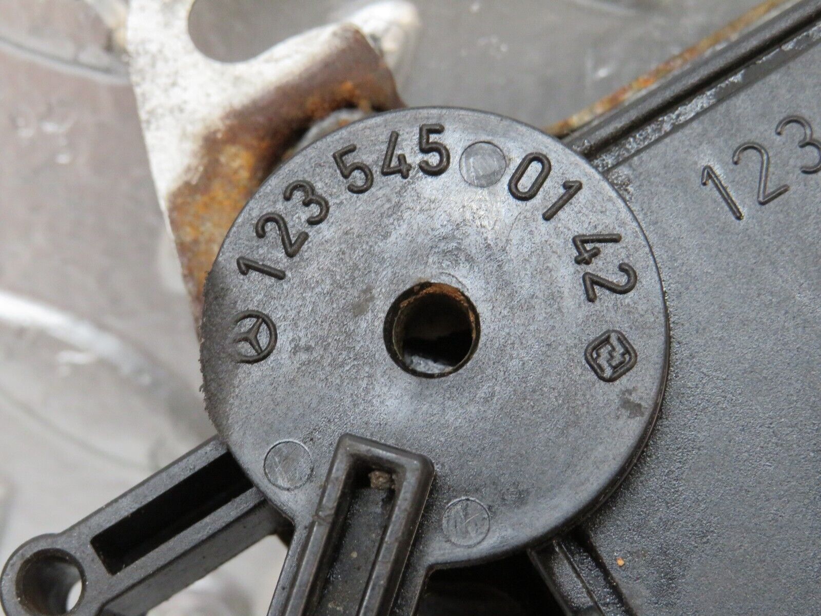 29208 Mercedes-Benz W123 280E Reverse Light Switch 1235401945 1235450142