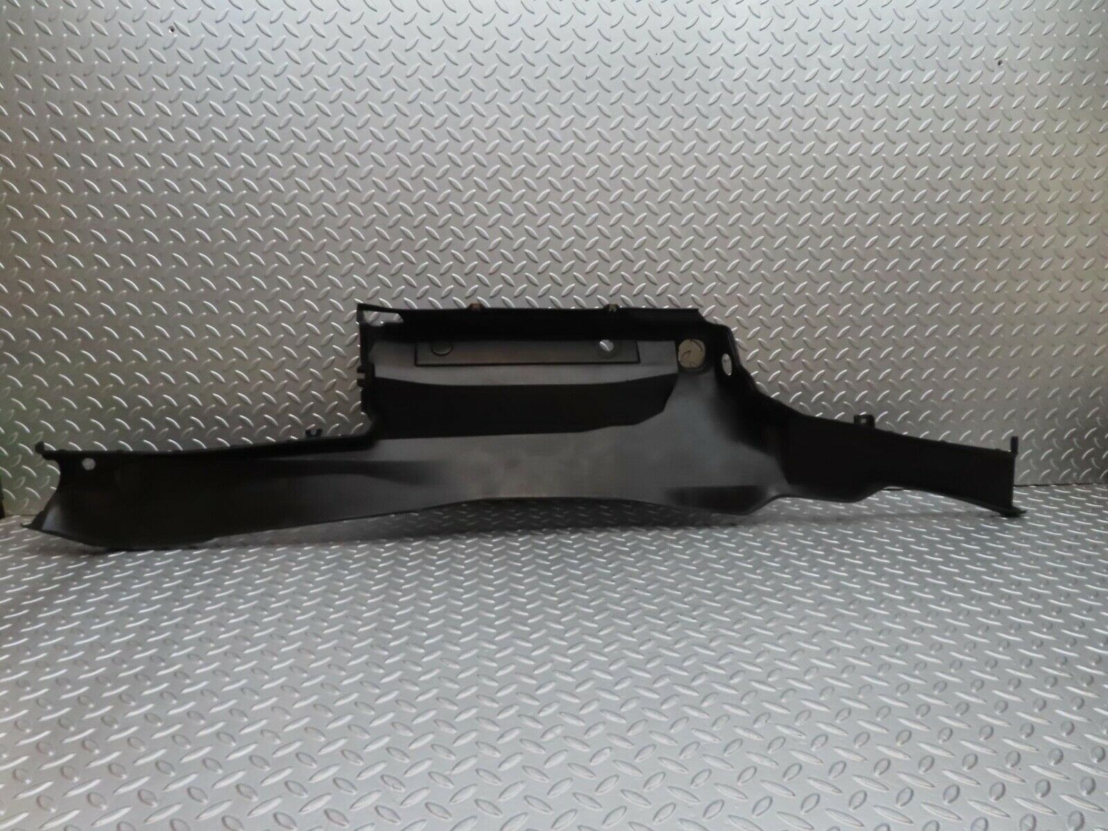 15026 Mercedes-Benz W140 S320 Engine Bay Water Tank Cover 1408300767