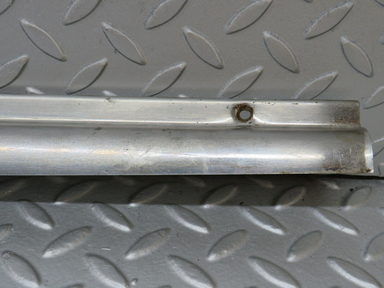 35766 Mercedes-Benz W108 Front Right Door Sill Chrome