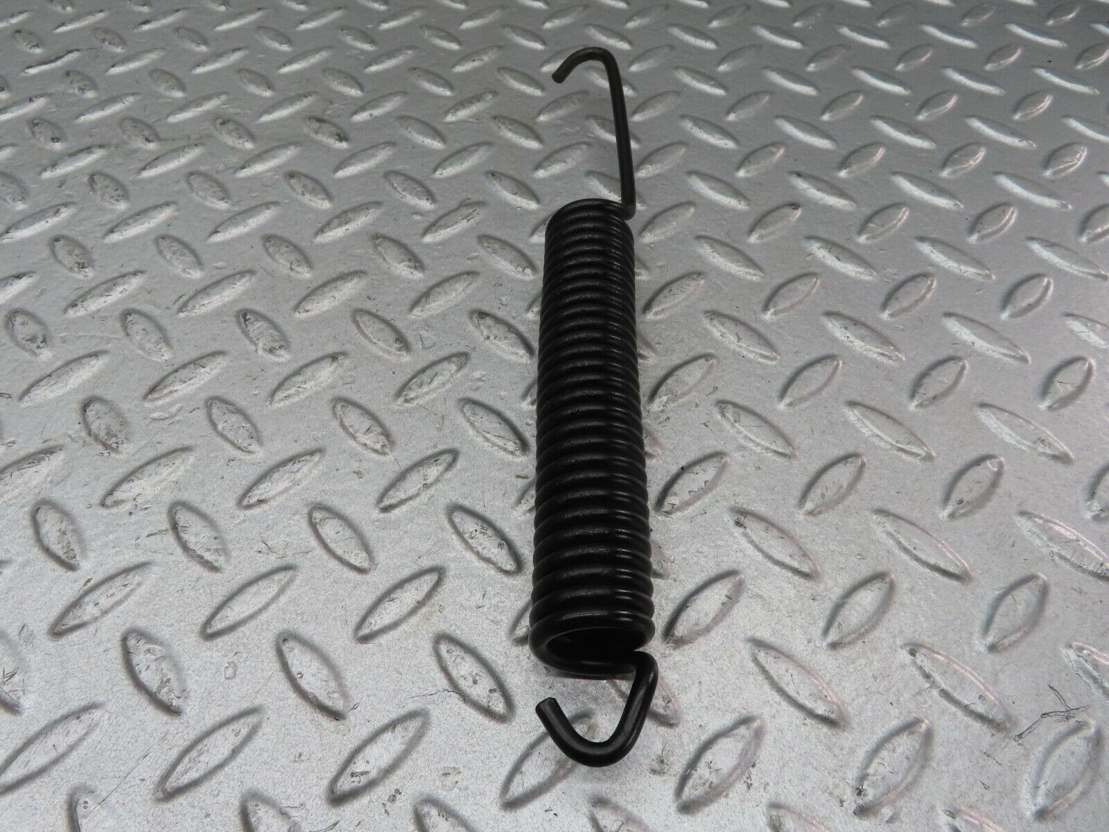 13885 Mercedes-Benz C107 280SLC Bonnet Hinge Spring