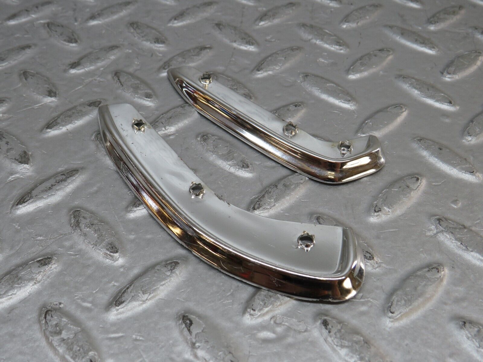 37298 Mercedes-Benz W109 300SEL Interior Door Handle Chrome Trim Pair Right