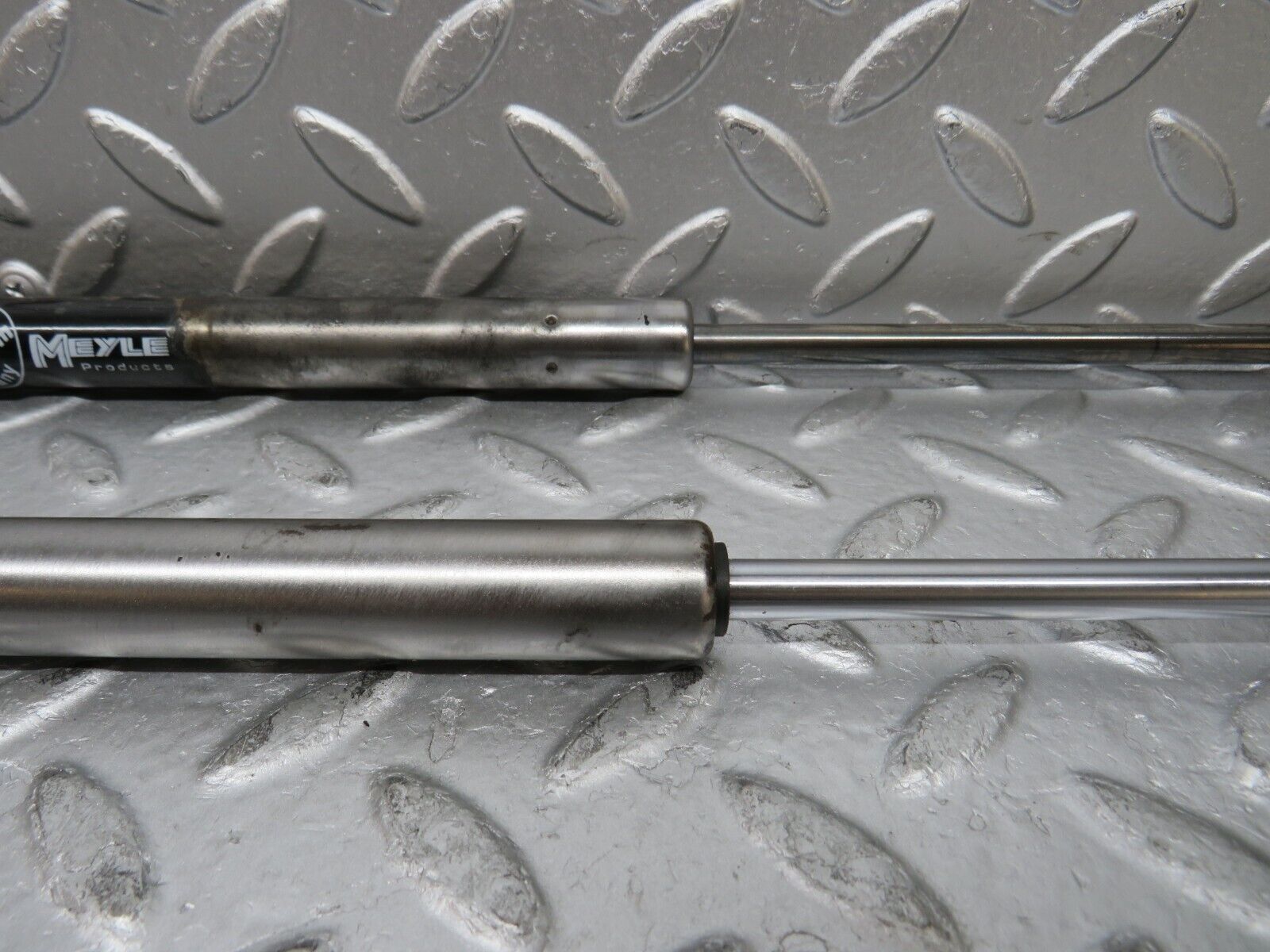 30068 Porsche 924 Bonnet Gas Strut 4401603125 94451135101