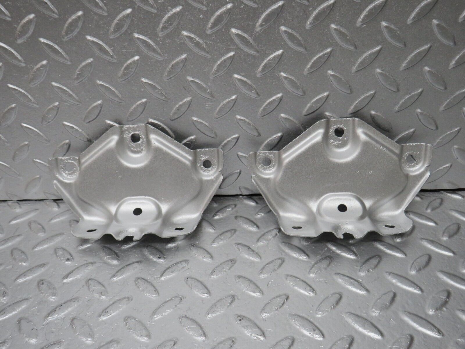 34658 Mercedes-Benz C126 380SEC Coupe Engine Bay Exhaust Heat Shield