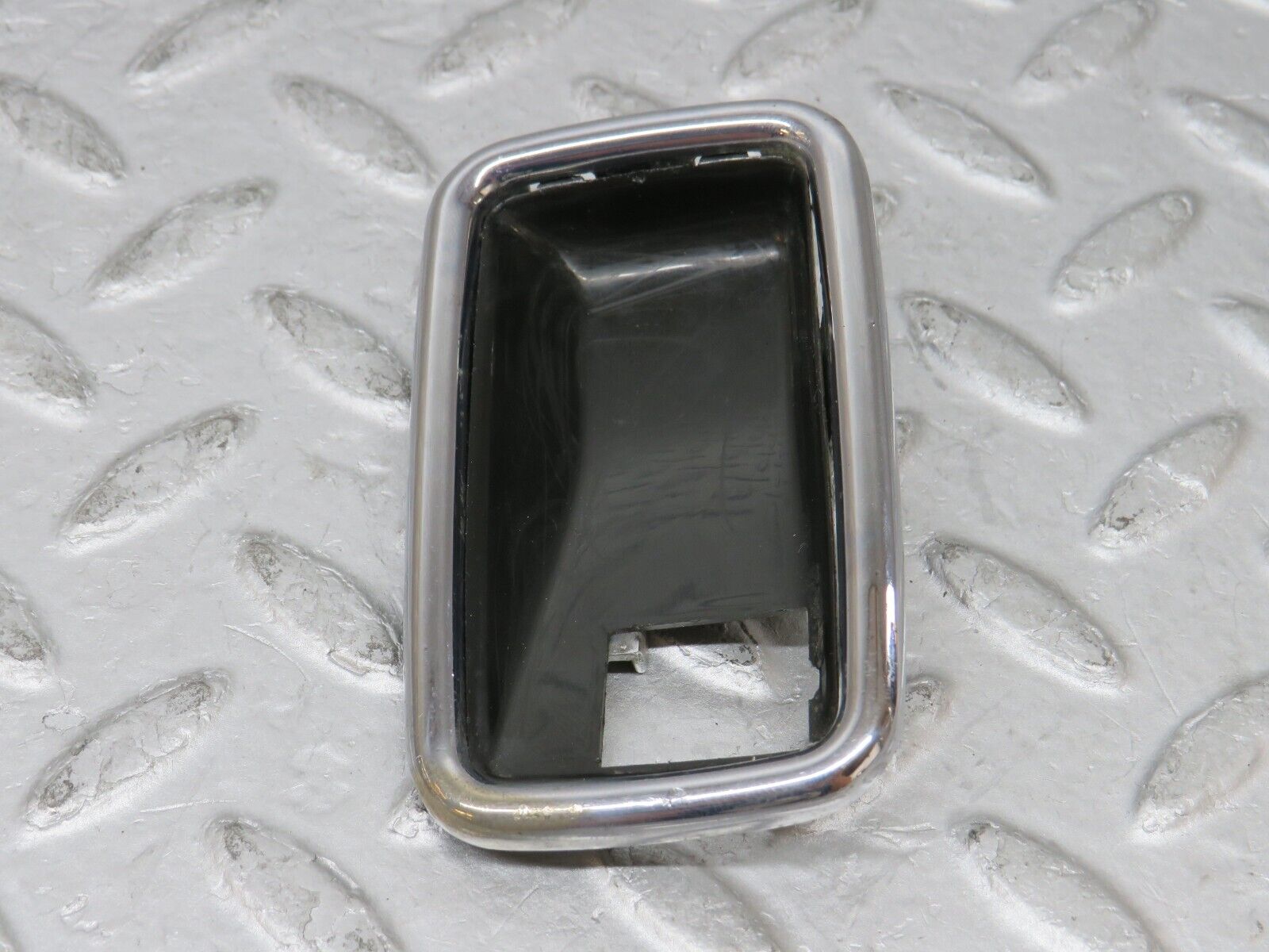 35723 Mercedes-Benz W108 Chrome Frame For Door Opener Left 1087660511