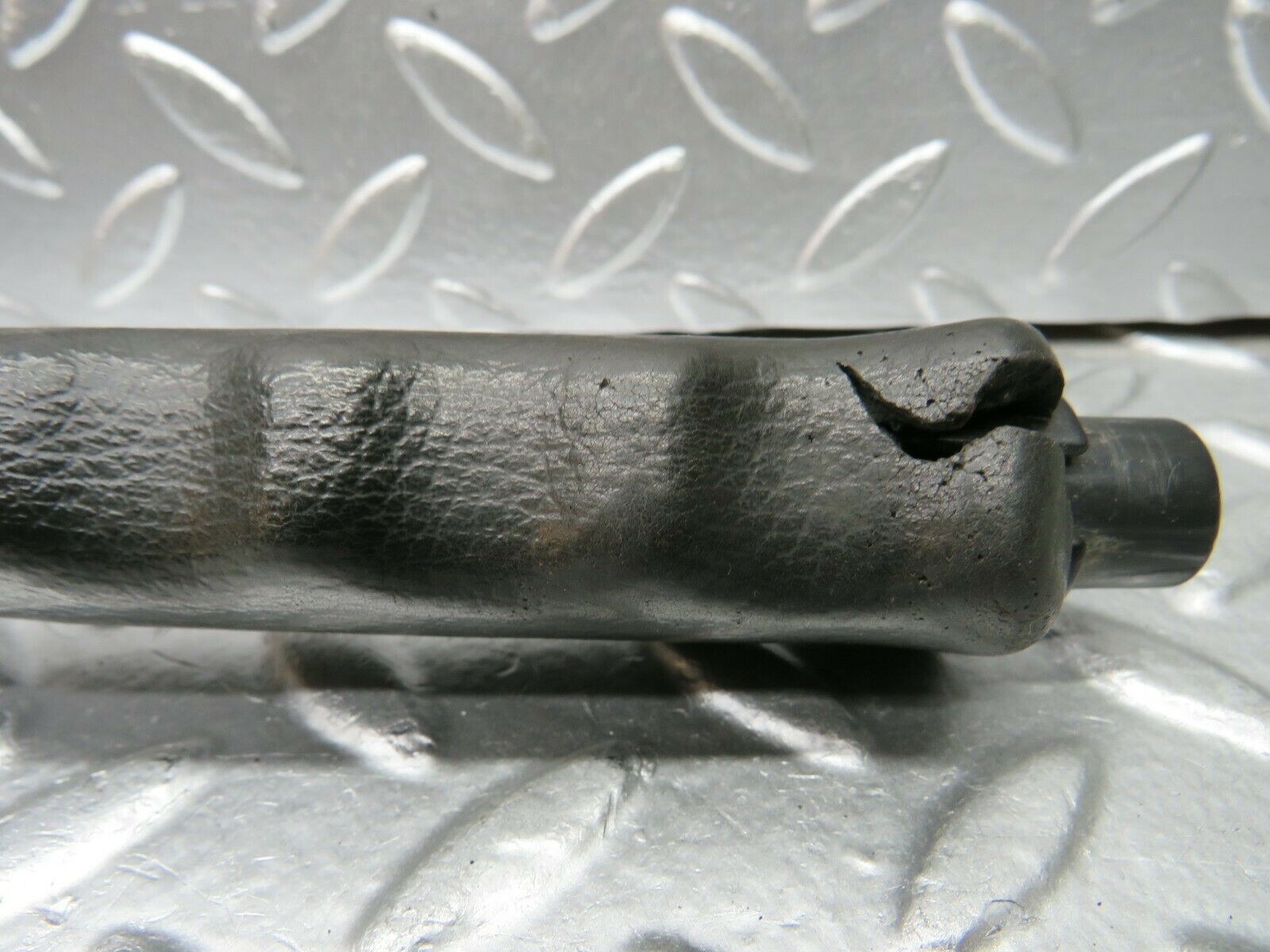 22775 Mercedes-Benz C107 450SLC Coupe Handbrake Lever