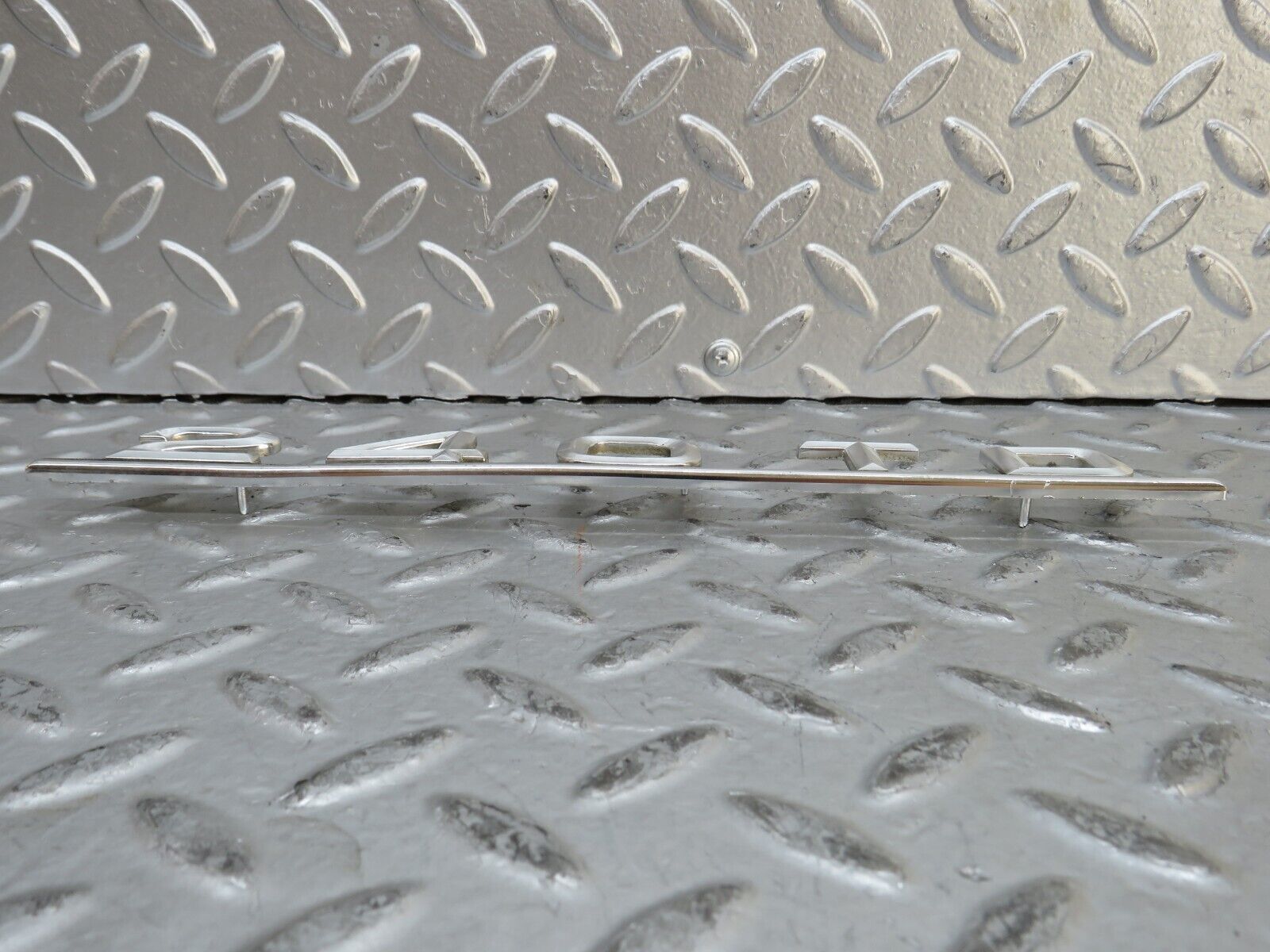 28336 Mercedes-Benz S123 240TD Wagon Trunk Badge Emblem 1238171515