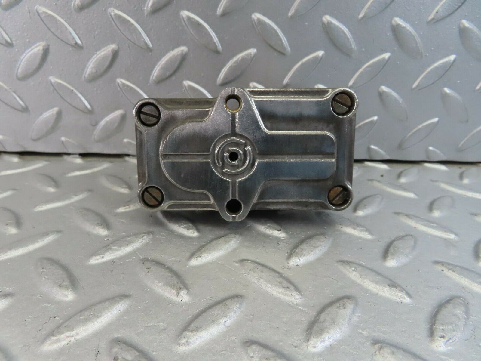 10048 Mercedes-Benz C123 230CE Coupe Warm Up Regulator 0438140065