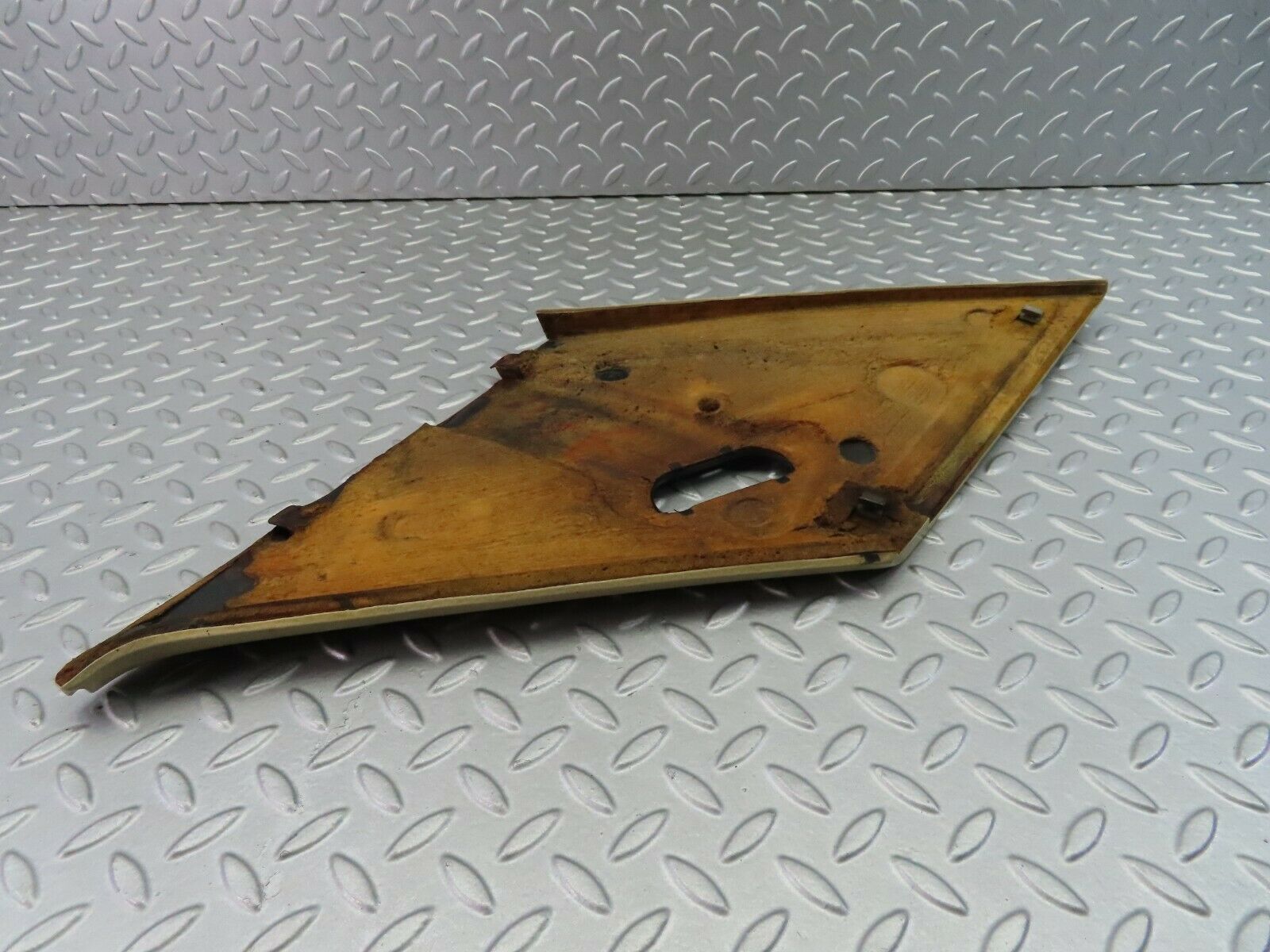 7379 Mercedes-Benz W116 450SE C Pillar Panel Trim Left