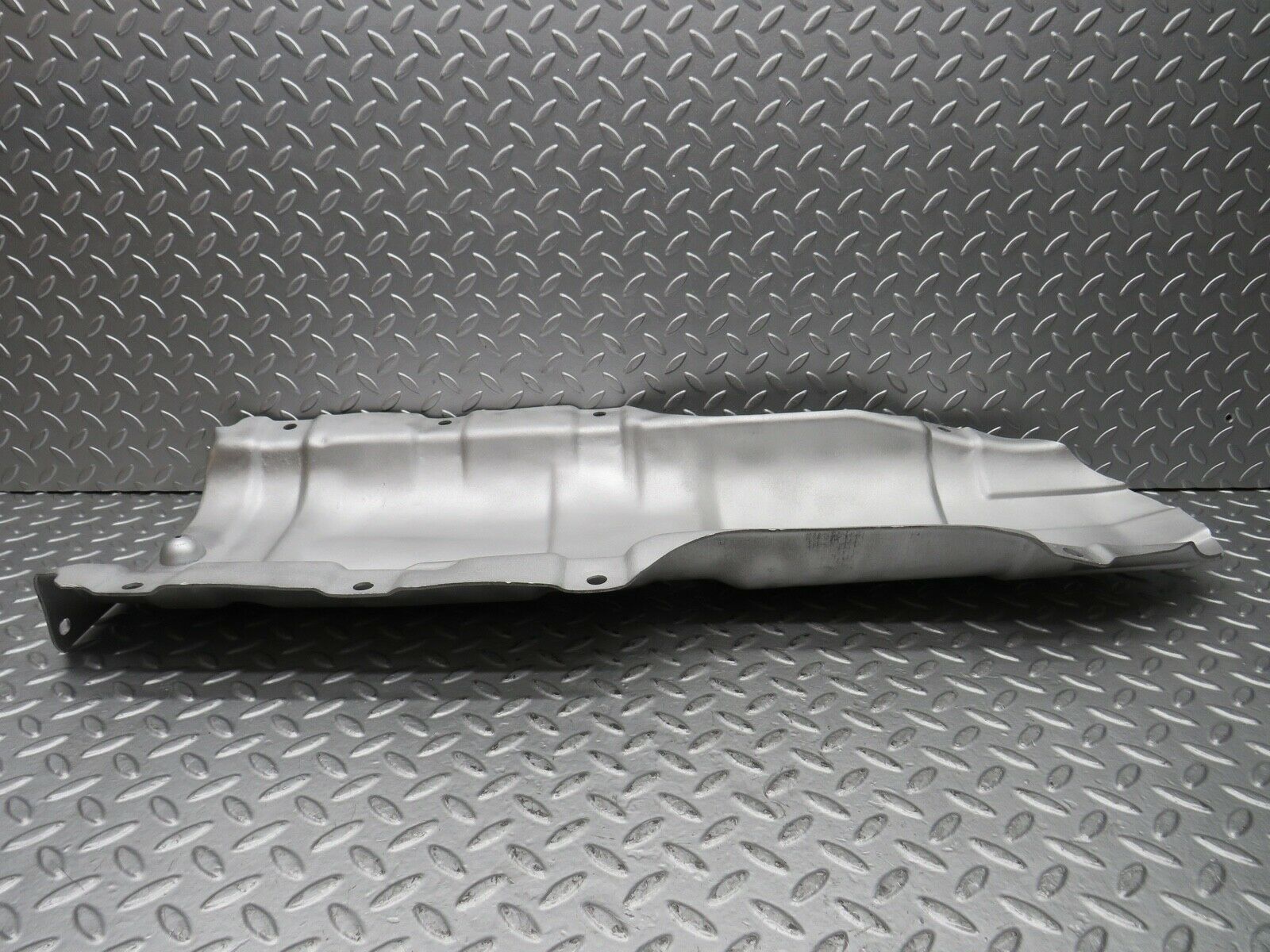 21900 Mercedes-Benz W126 300SE Exhaust Heat Shield