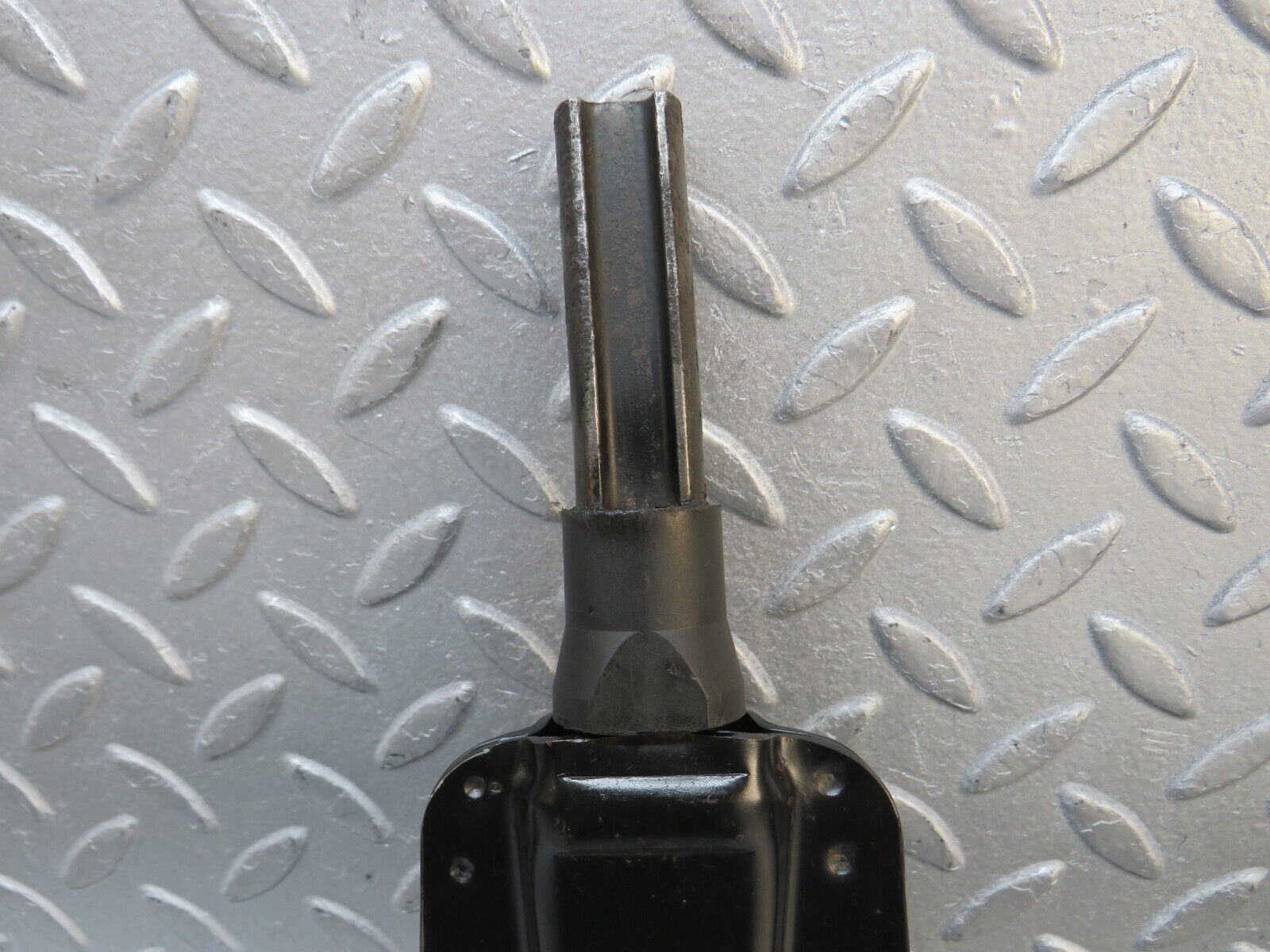 37970 Mercedes-Benz A124 320E Cabriolet Car Jack 1245830115