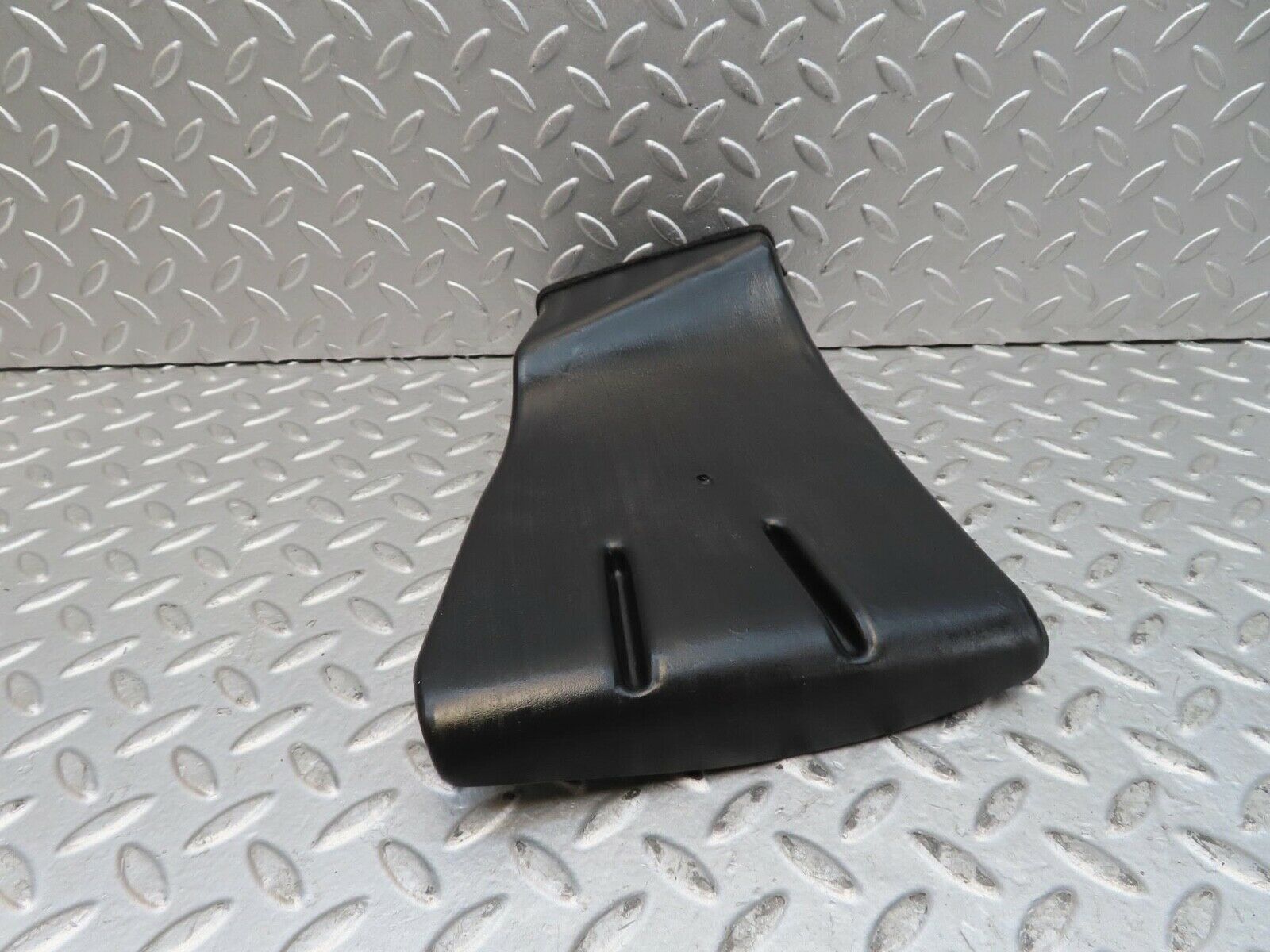 15825 Mercedes-Benz W123 280E Air Duct Heater Ventilation Left 1238310446