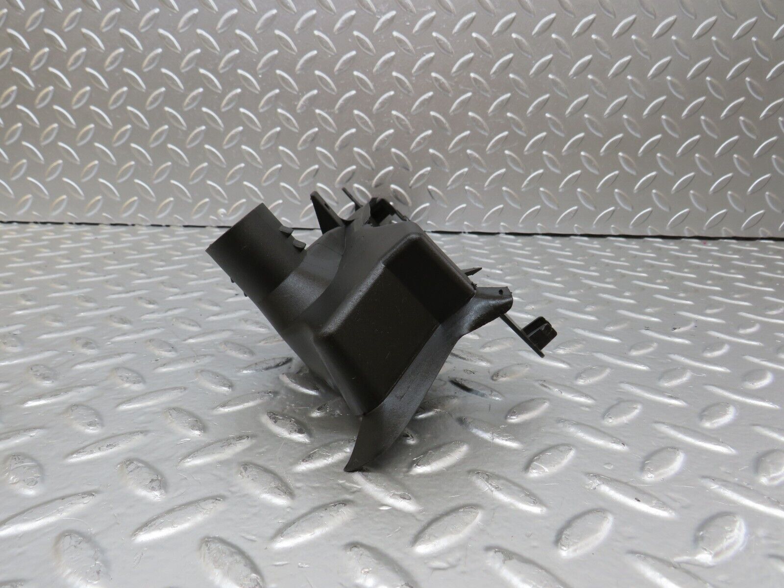 25007 Mercedes-Benz W140 S320 Engine Bay Water Drain Left 1406280573