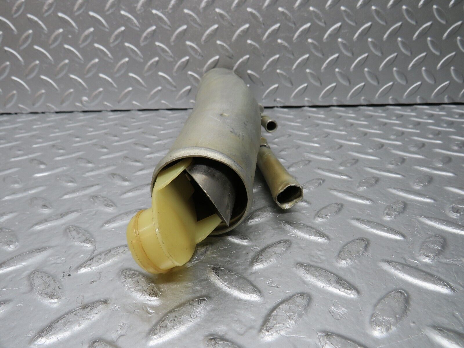 30058 Porsche 924 Fuel Tank Filling pipe