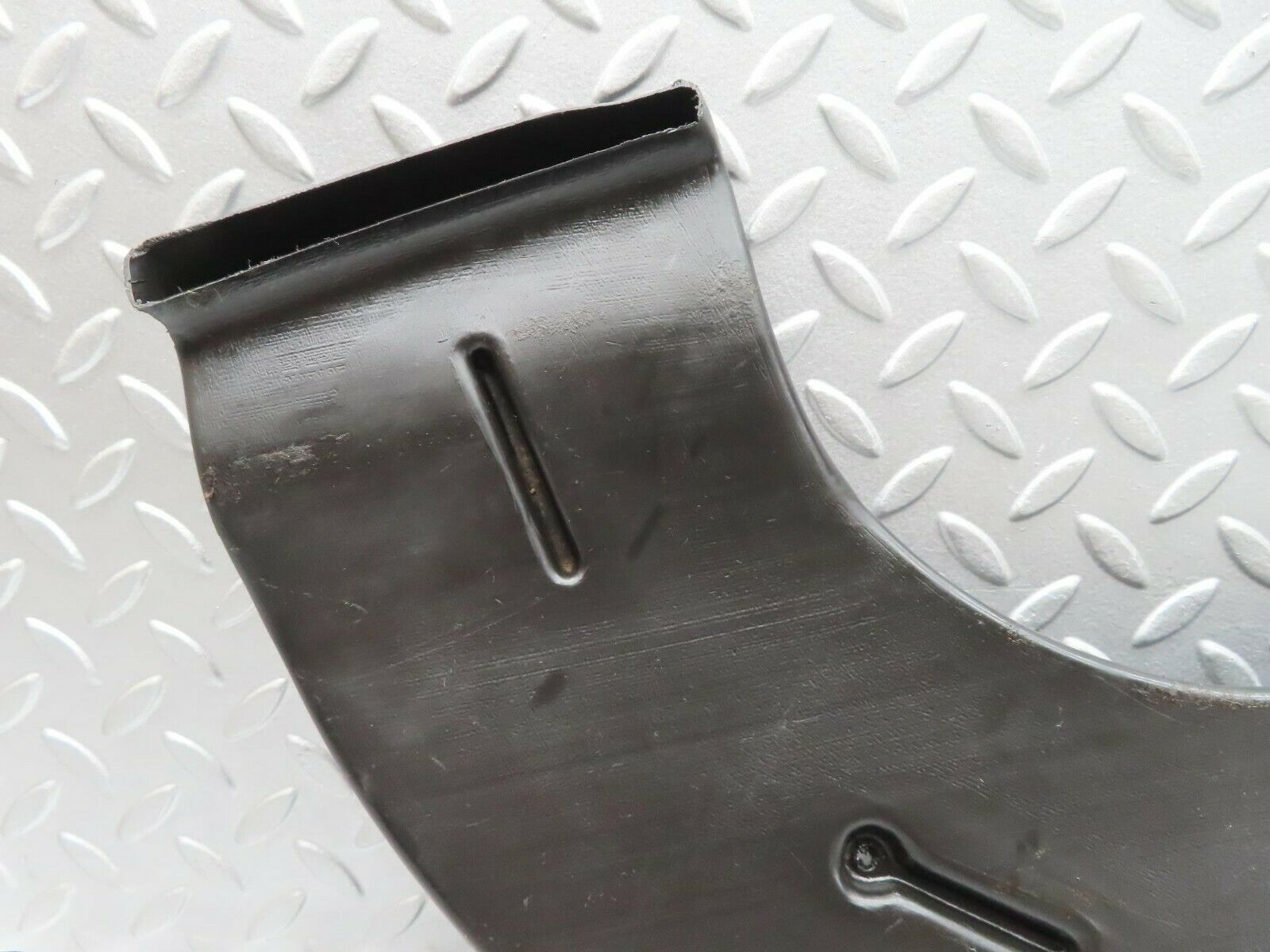 16591 Mercedes-Benz C107 380SLC Air Duct Vent Front Left 1078310346