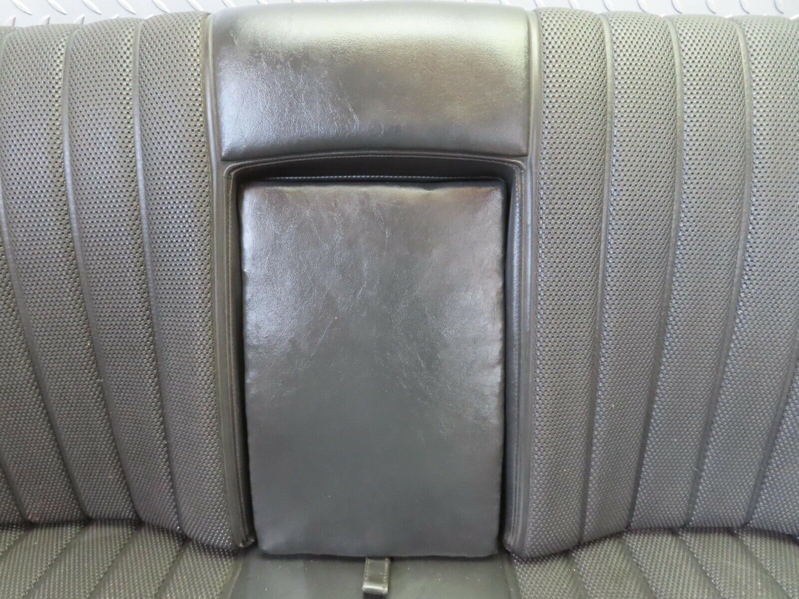 13297 Mercedes-Benz W111 220S Rear Seat Black