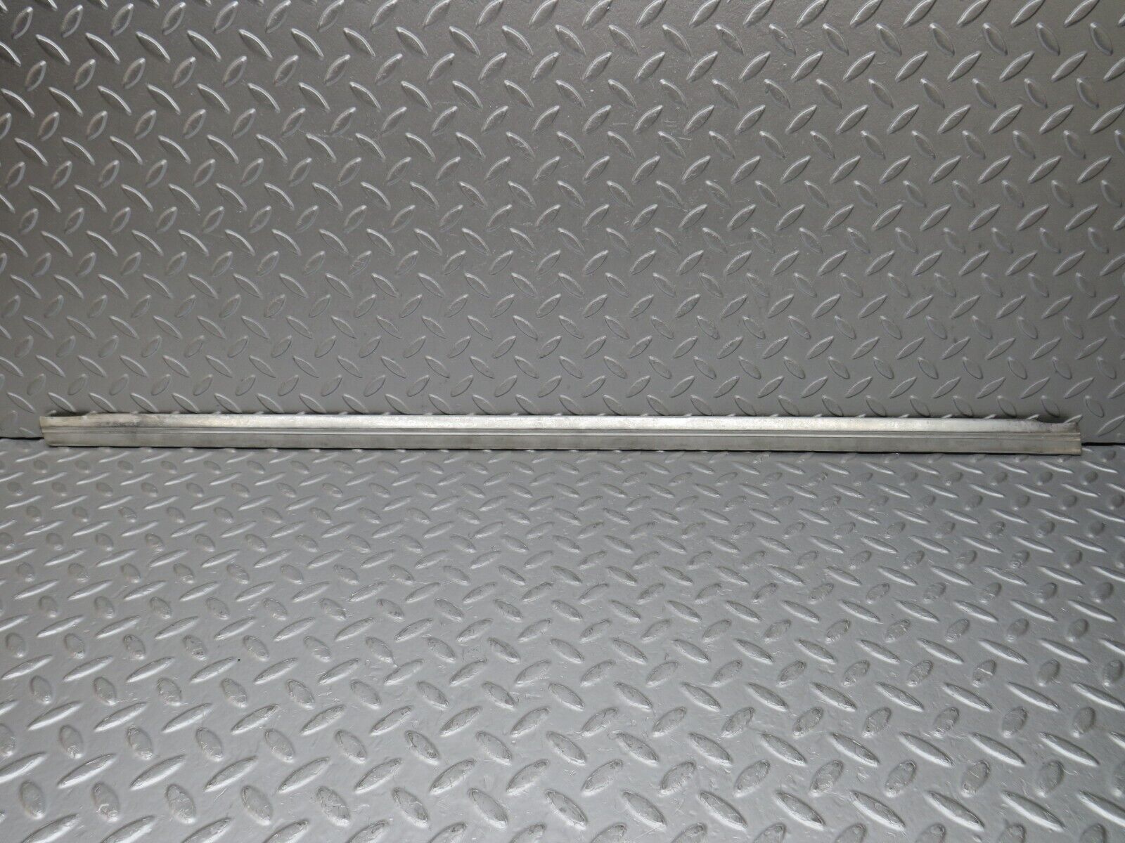 35801 Mercedes-Benz W108 Rear Left Door Chrome Moulding Trim